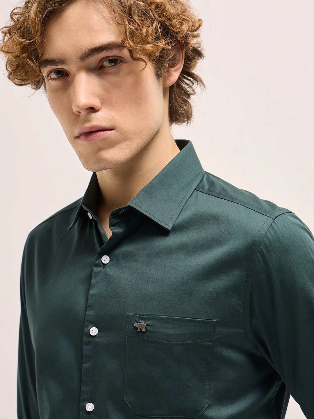 Men Classic Green Tailored Fit Solid Formal Shirt - Image 5