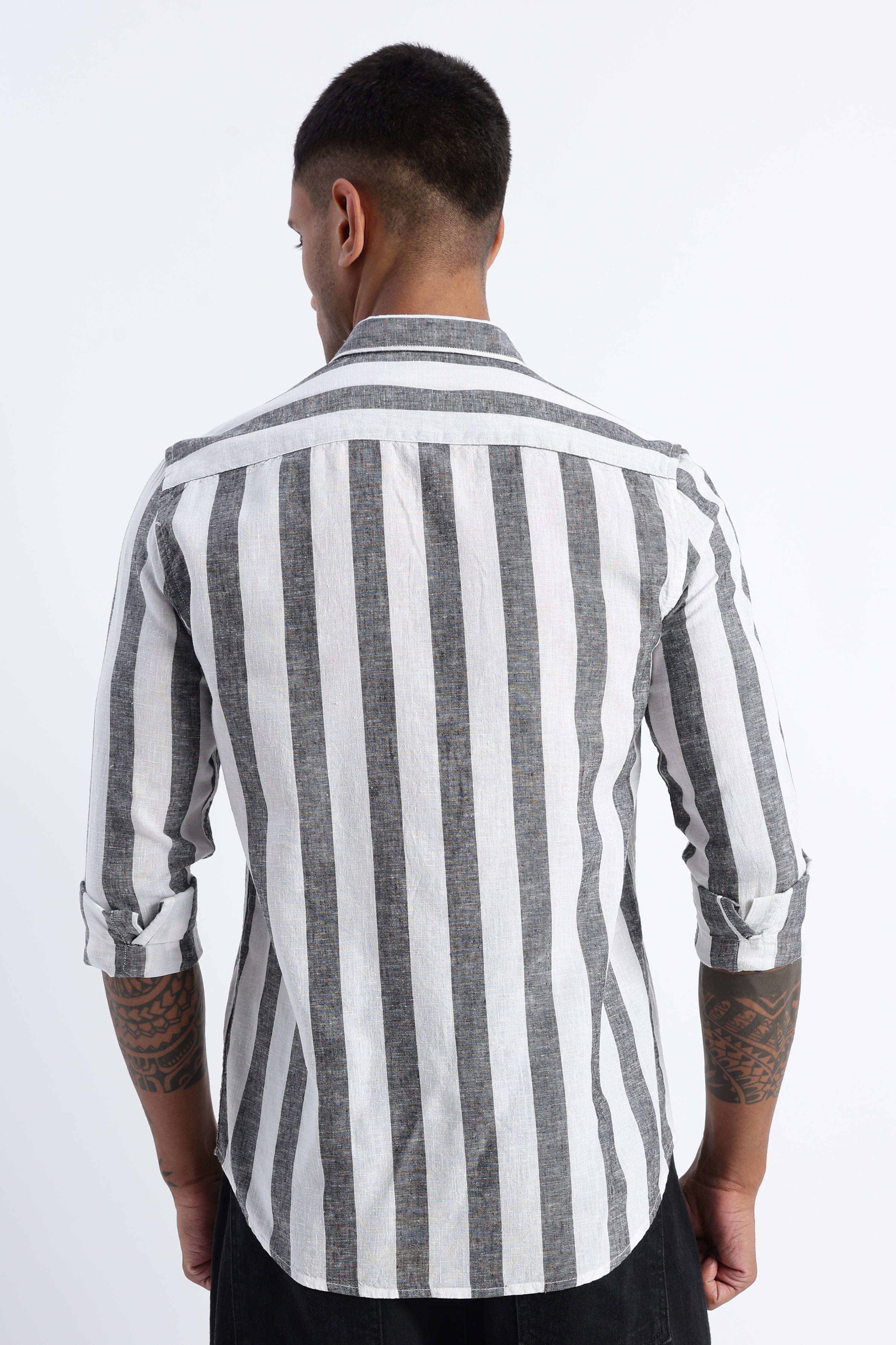 Men Classic Stripe Shirt - Image 2