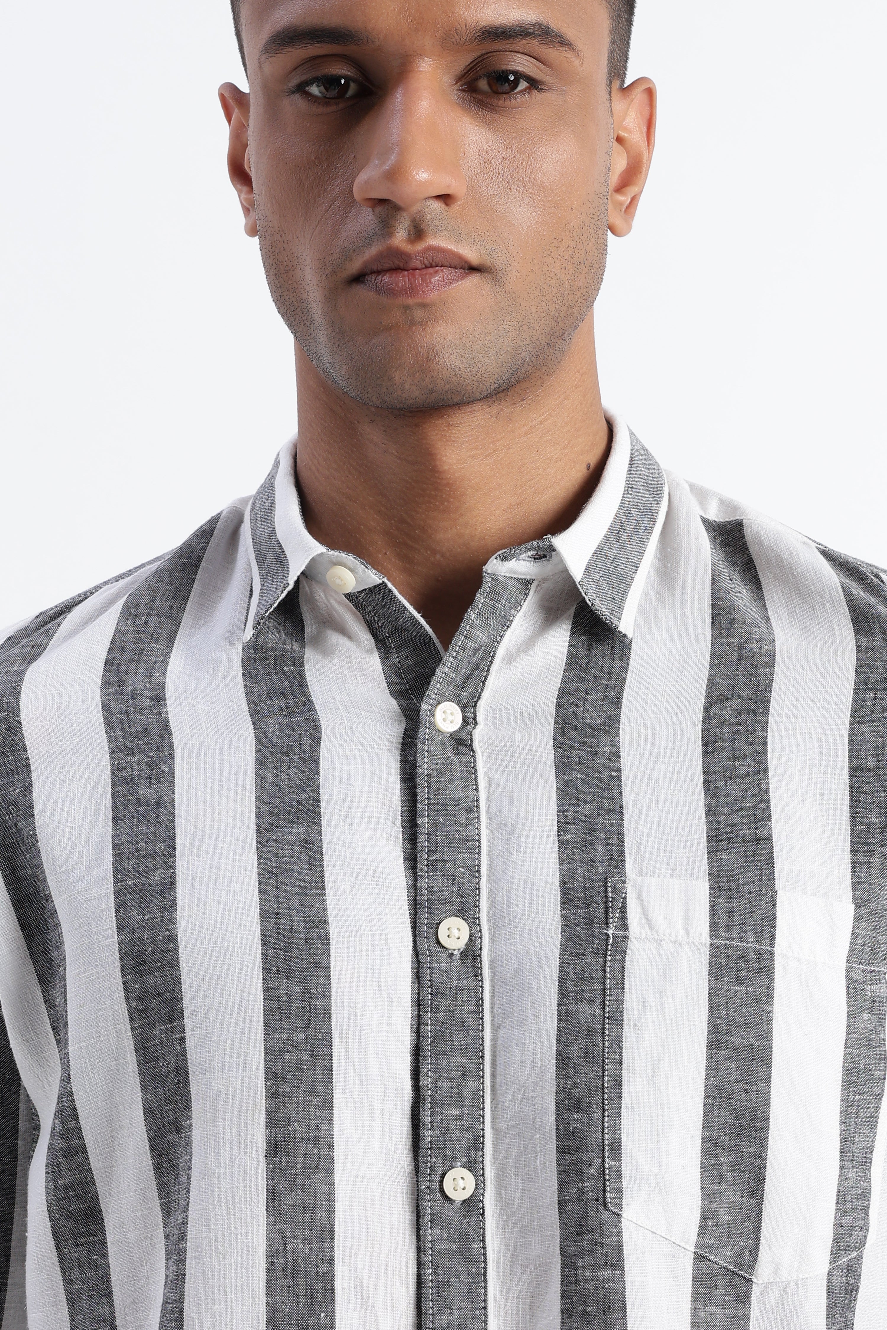 Men Classic Stripe Shirt - Image 3
