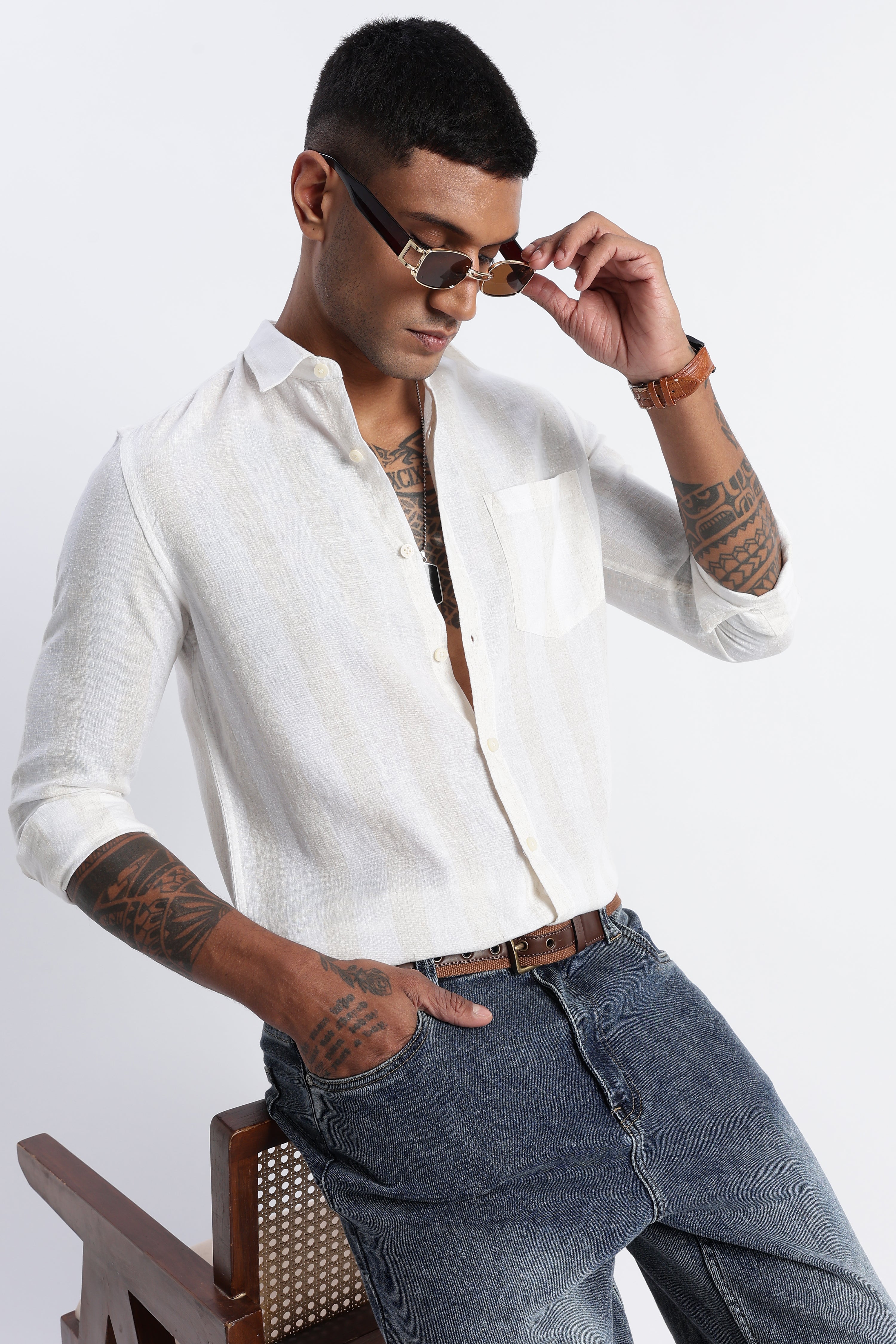 Men Classic Stripe Shirt - Image 4