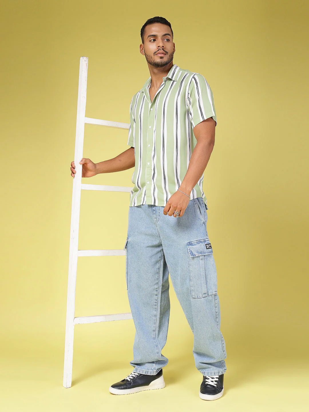 Men Classic Stripes Shirt - Image 5