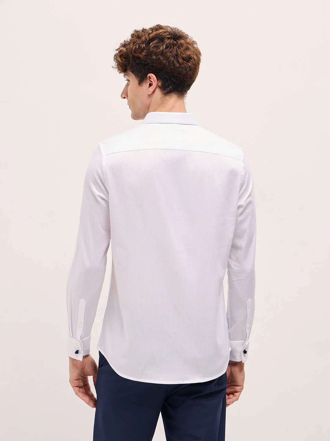 Men Classic White Tailored Fit Cotton Formal Shirt - Image 2