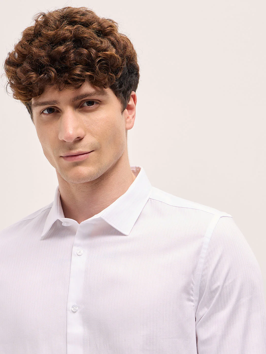 Men Classic White Tailored Fit Cotton Formal Shirt - Image 5