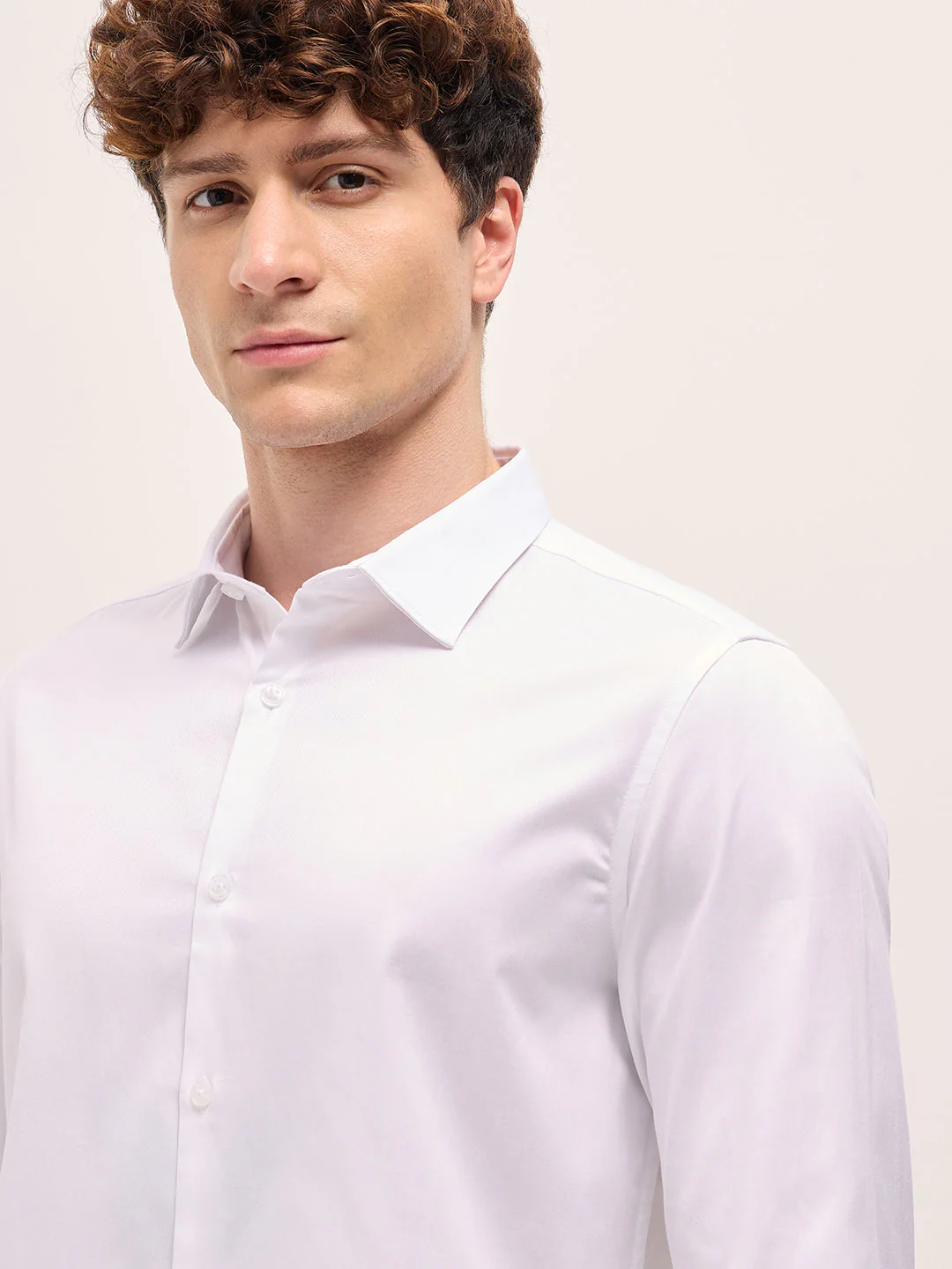 Men Classic White Tailored Fit Cotton Formal Shirt - Image 5