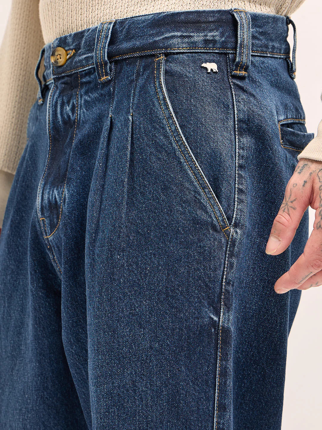 Men Classic Wide-Leg Denim Jeans - Image 5