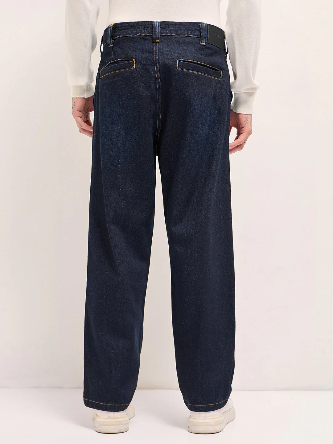 Men Classic Denim Jeans - Image 2