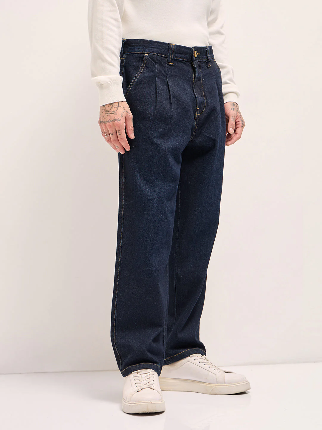 Men Classic Denim Jeans - Image 3