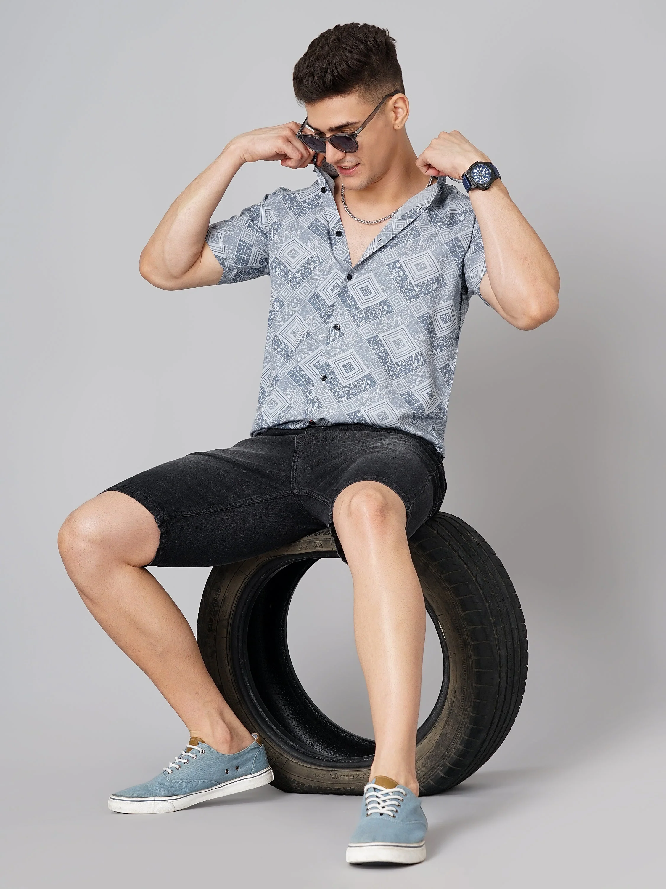 Men Claw White Shirt - Image 12