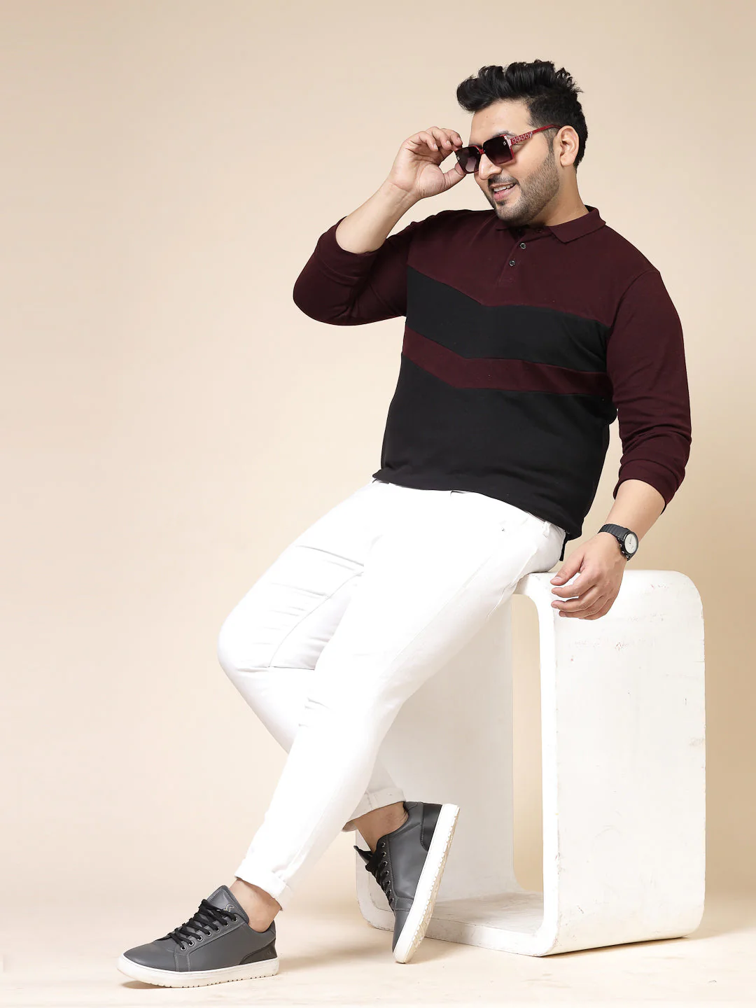 Men Colorblock Polo With Extended Sleeves - Image 2