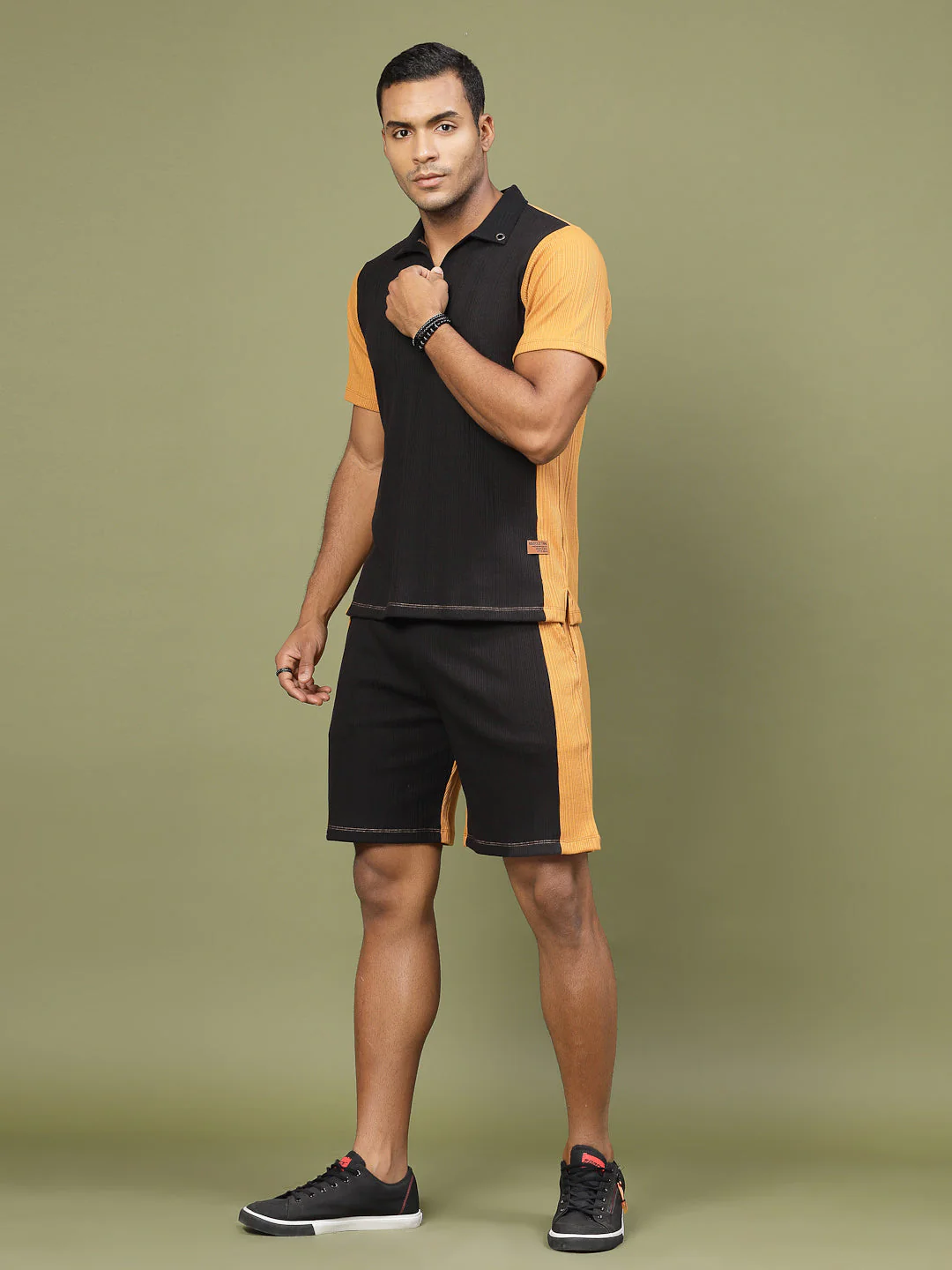 Men Colorblock Rib Polo Co-ords - Image 4