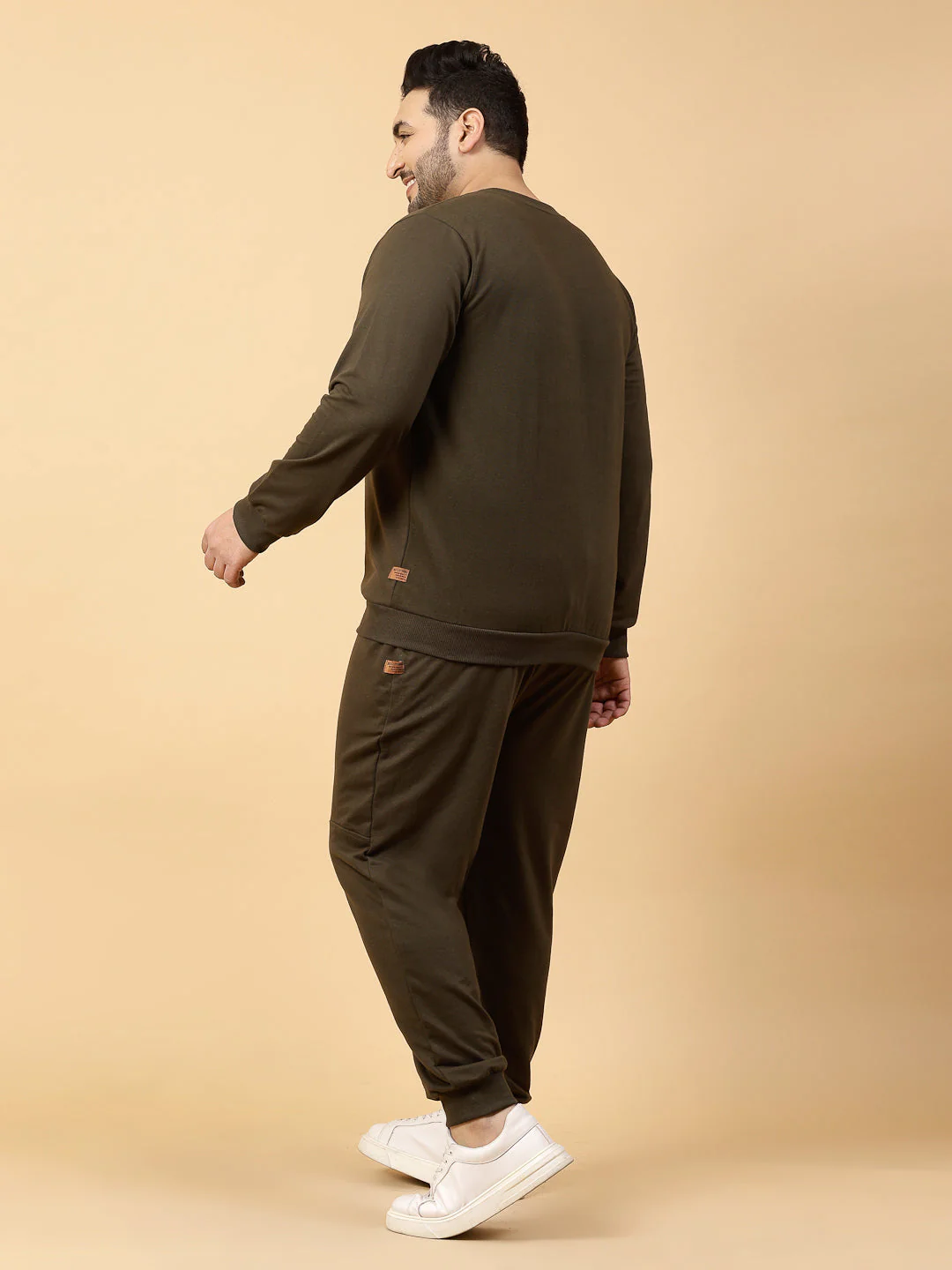 Men Comfort Oasis Tracksuit - Image 2