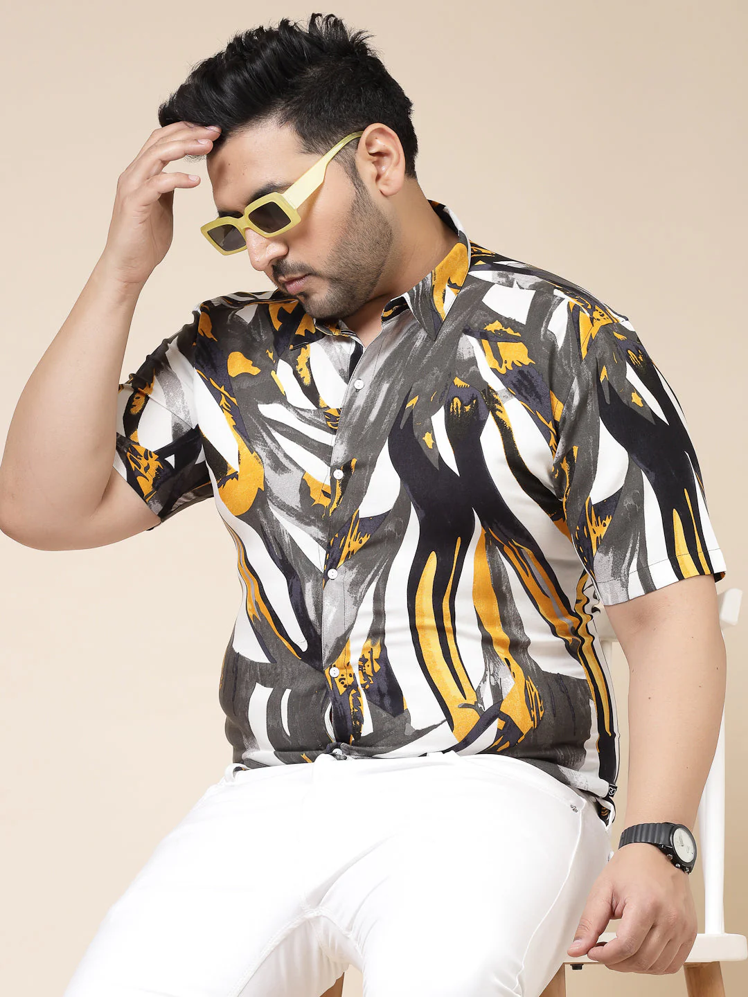 Men Contemporary Pattern Shirt - Image 2