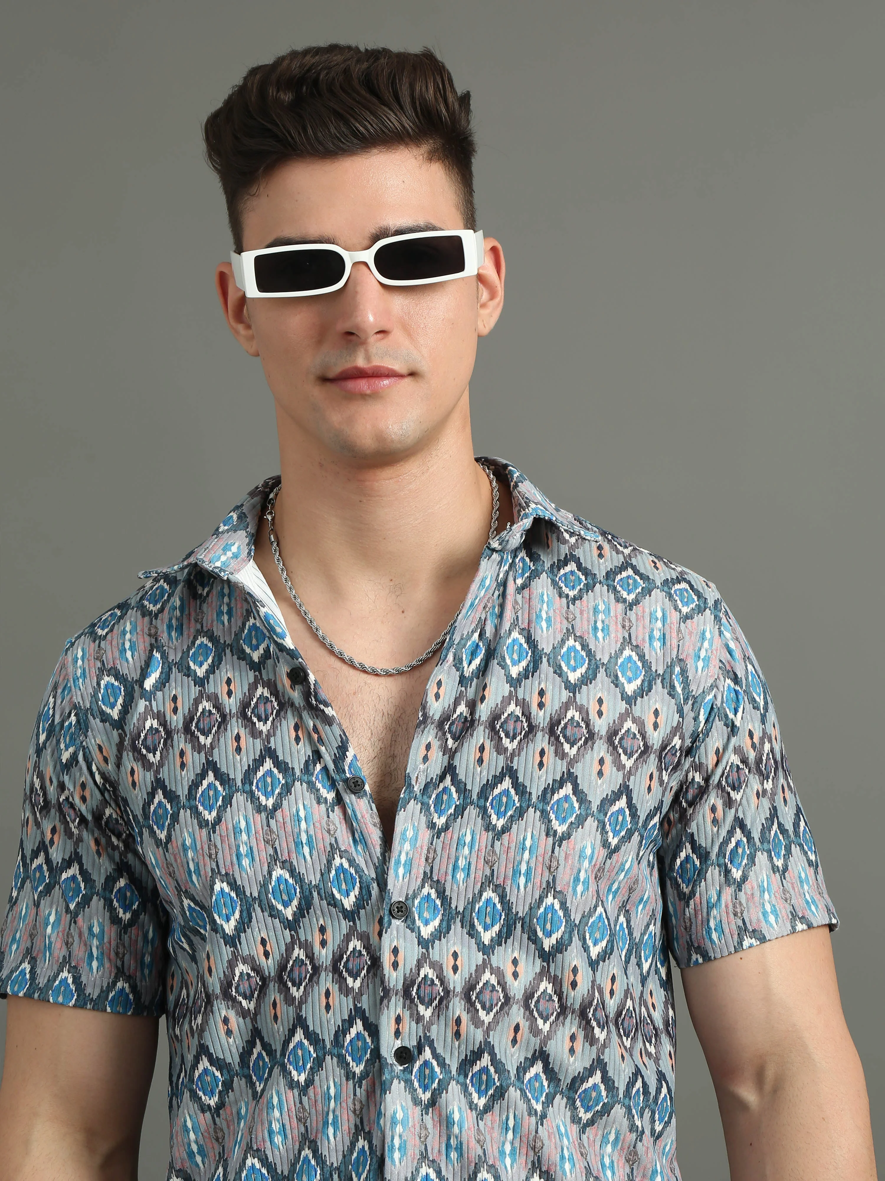 Men Cord Motif Blue Shirt - Image 4