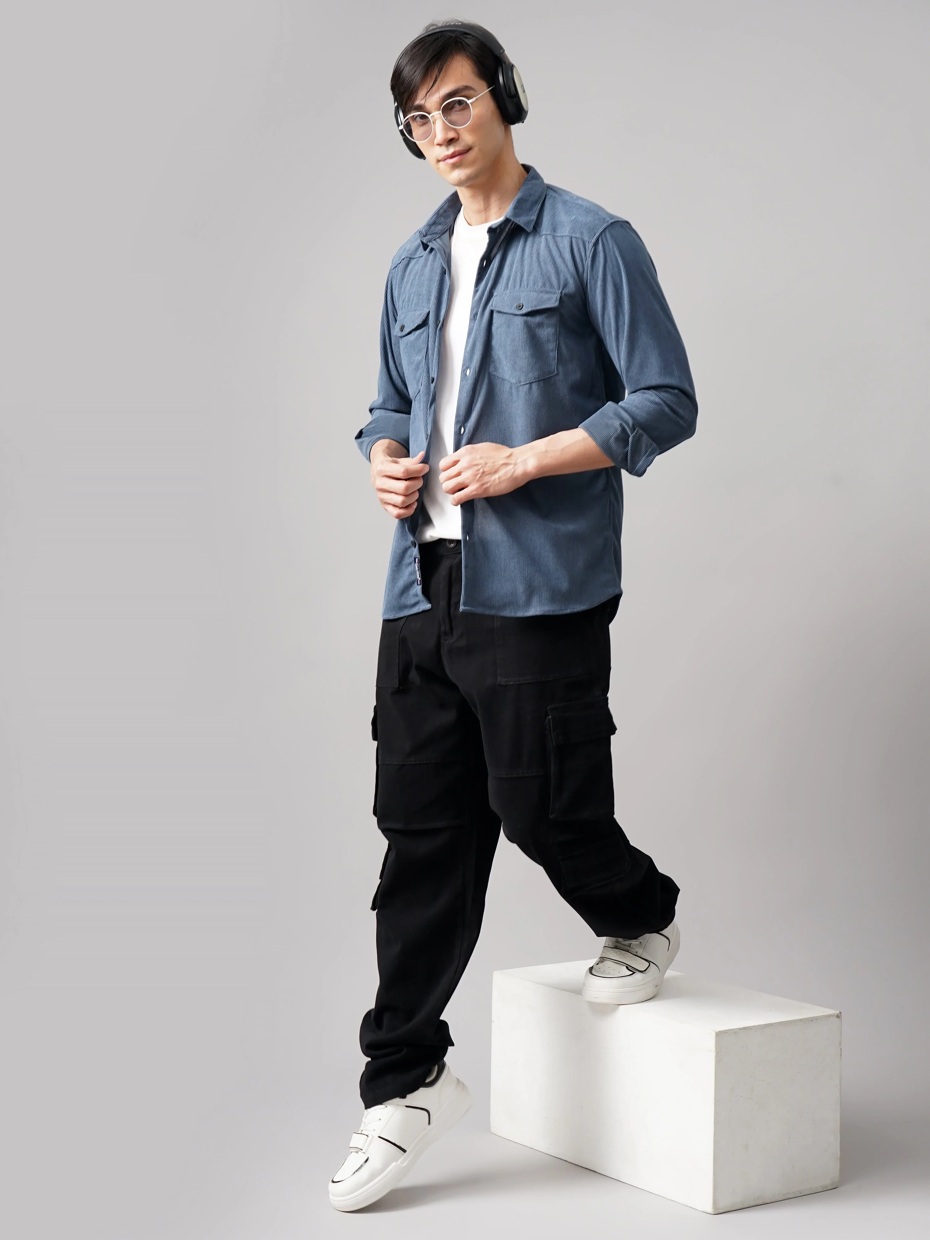 Men Cordage Double Pocket Blue Shirt - Image 5