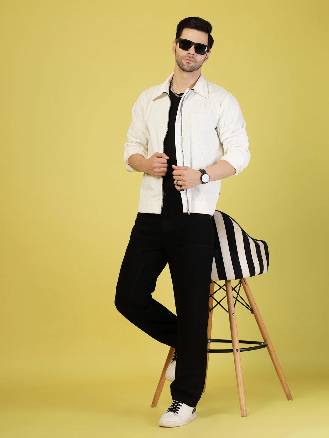 Men Corduroy Textured Zipper Jacket - Image 2
