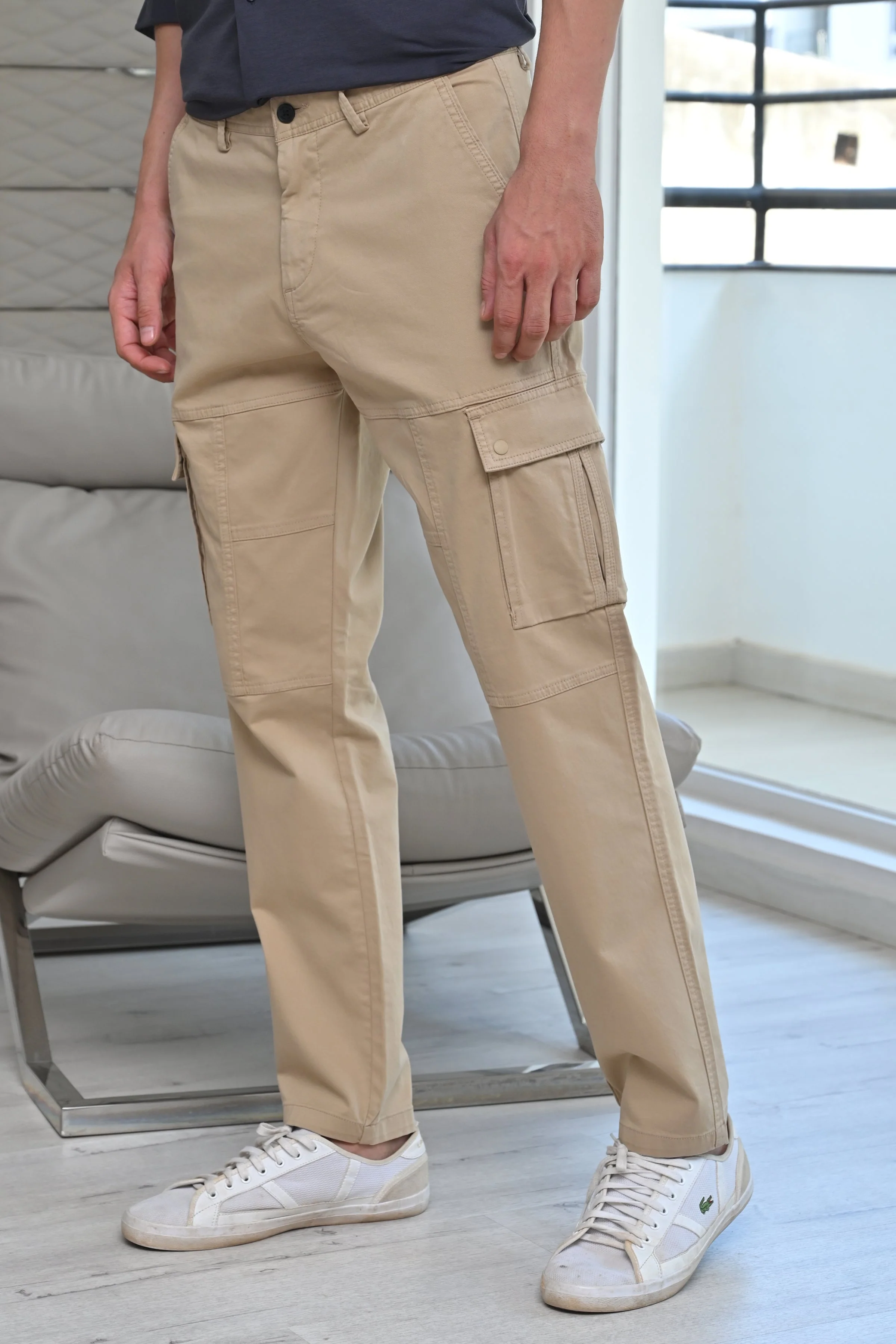 Men Corolla Detailed Cargo Trouser Beige - Image 3
