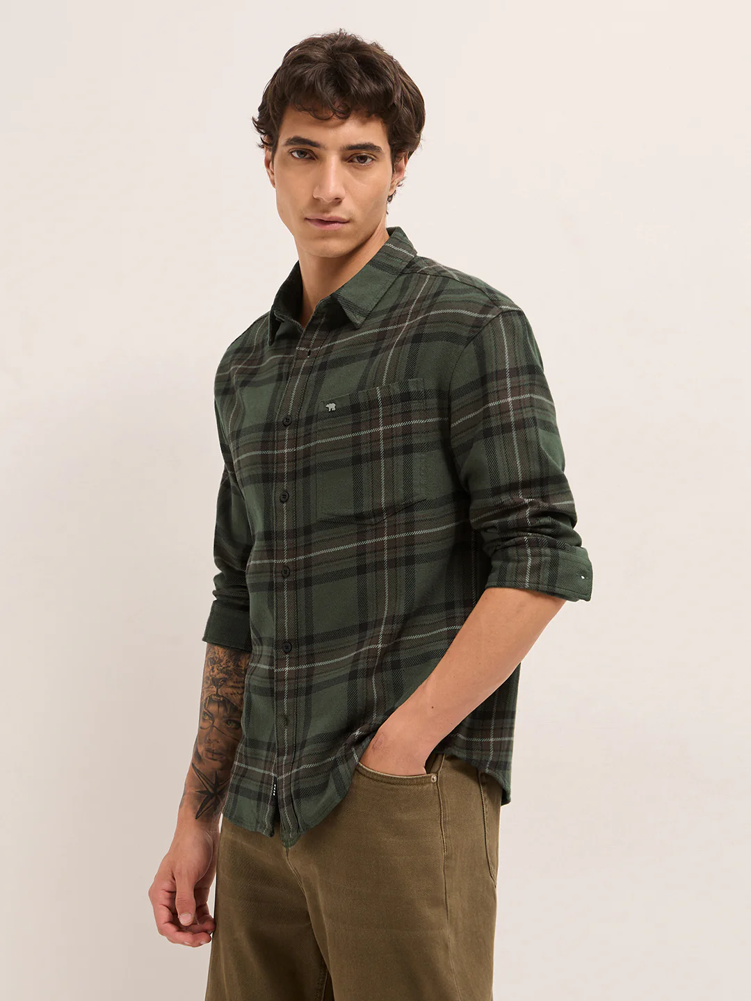 Men Cotton Checked Flannel Casual Shirt - Image 3