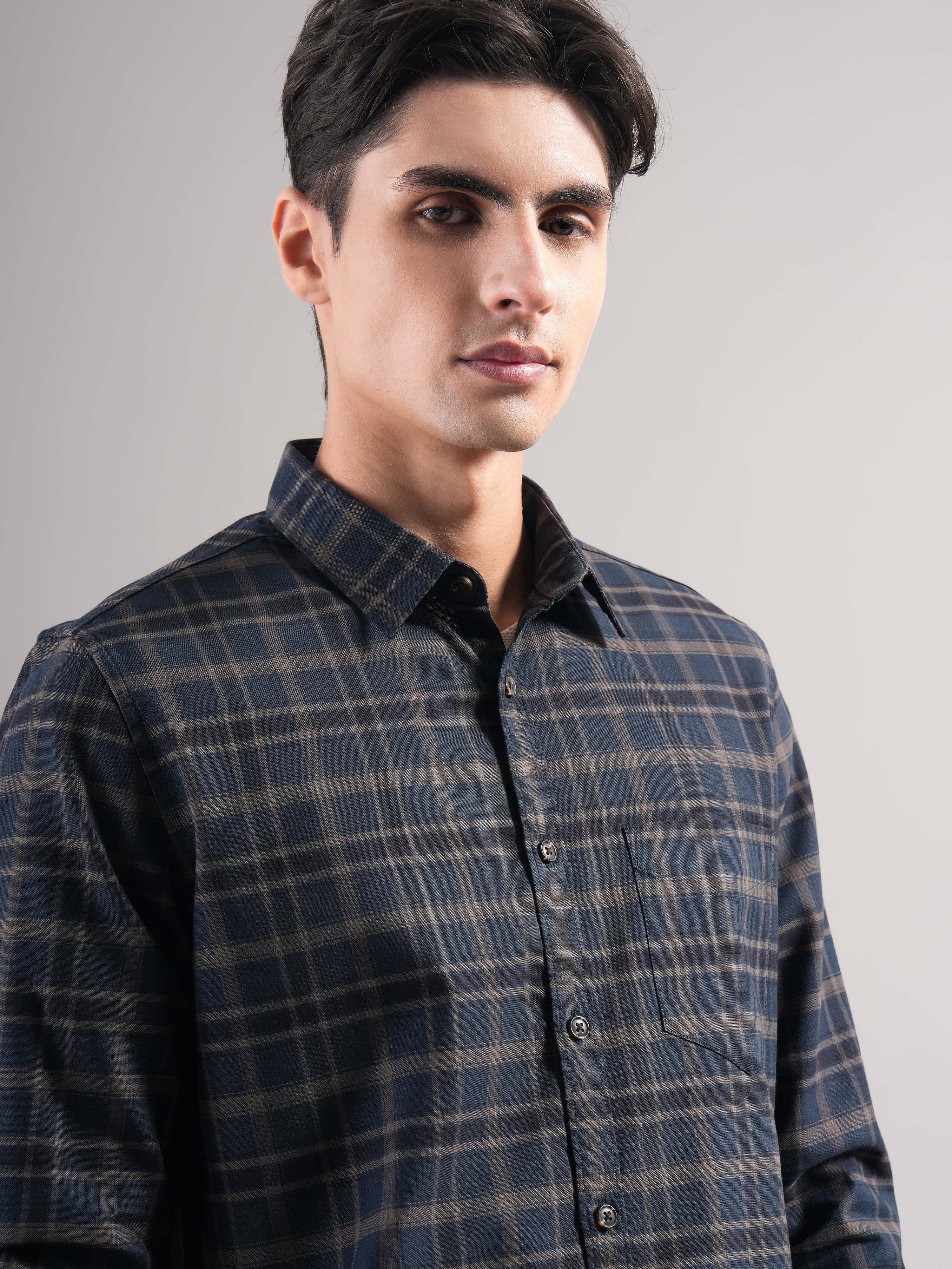 Men Cotton Checked Shirts - Image 3