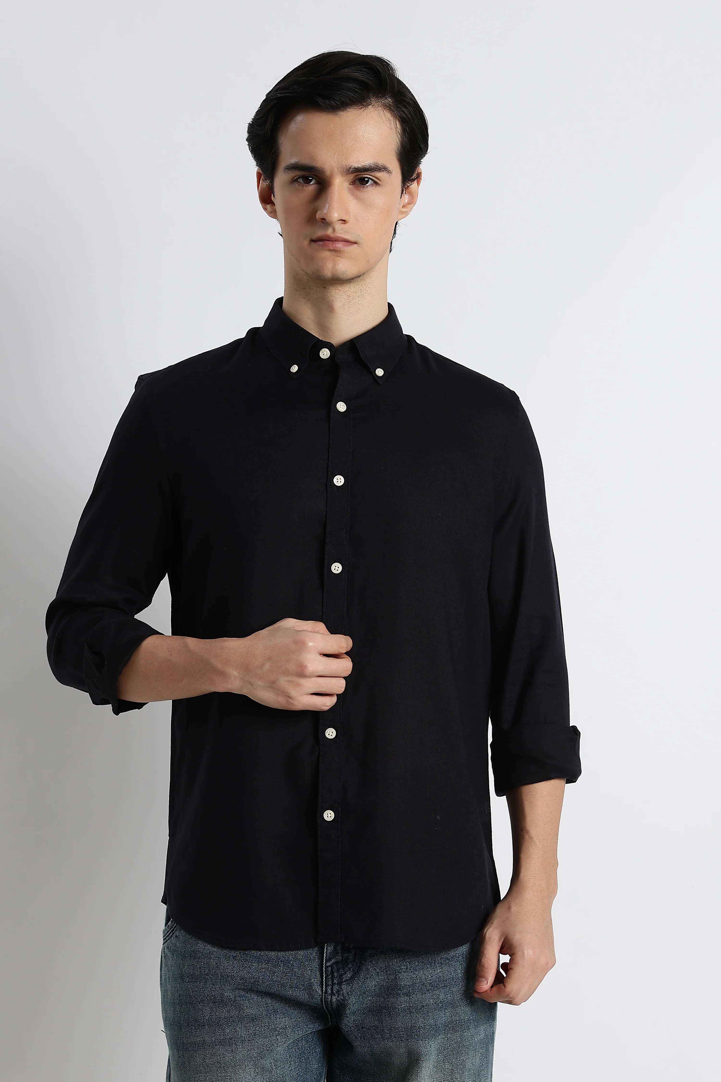 Men Cotton-Linen Shirt - Image 4