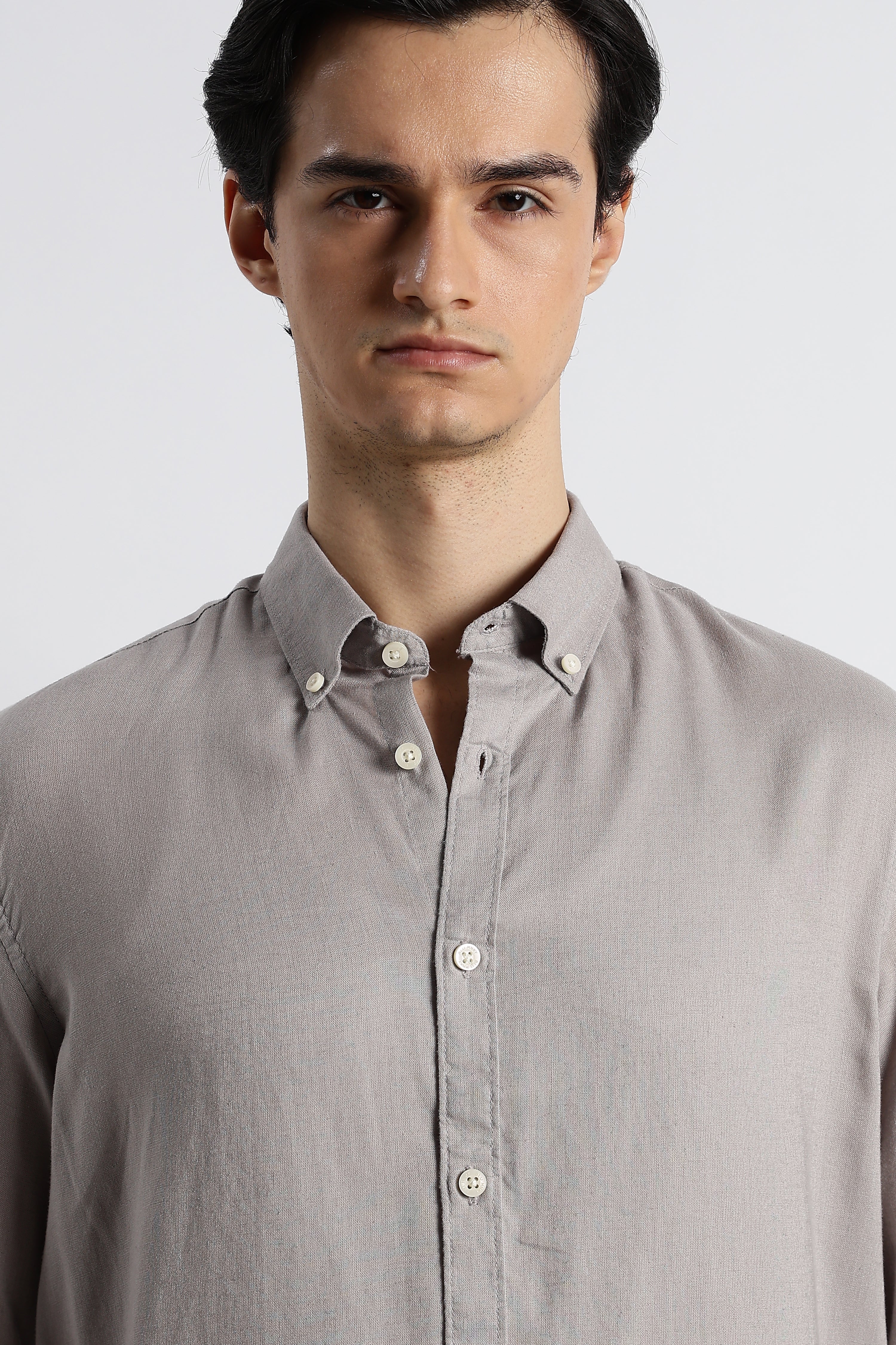 Men Cotton-Linen Shirt - Image 3