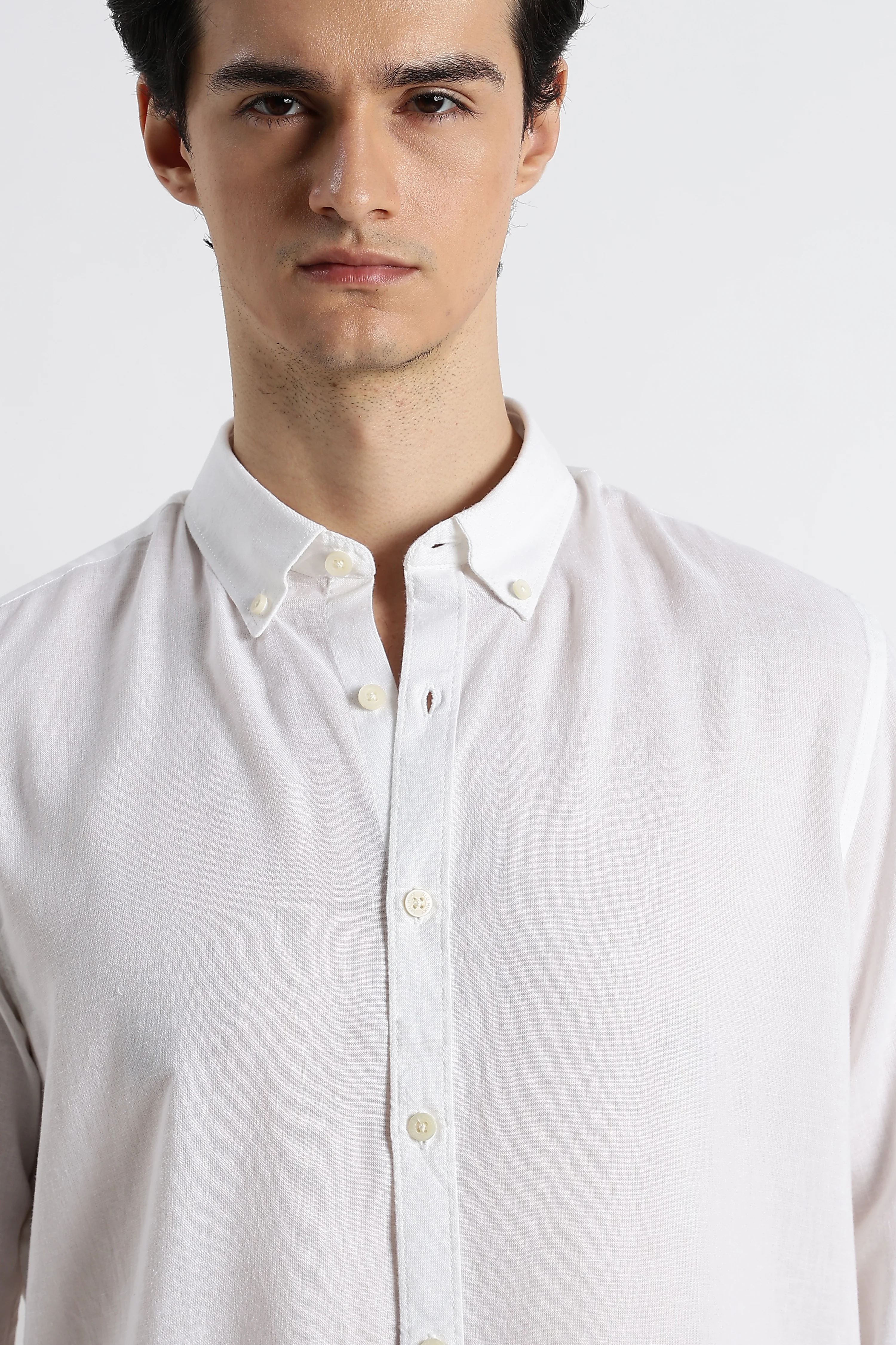 Men Cotton-Linen Shirt - Image 3