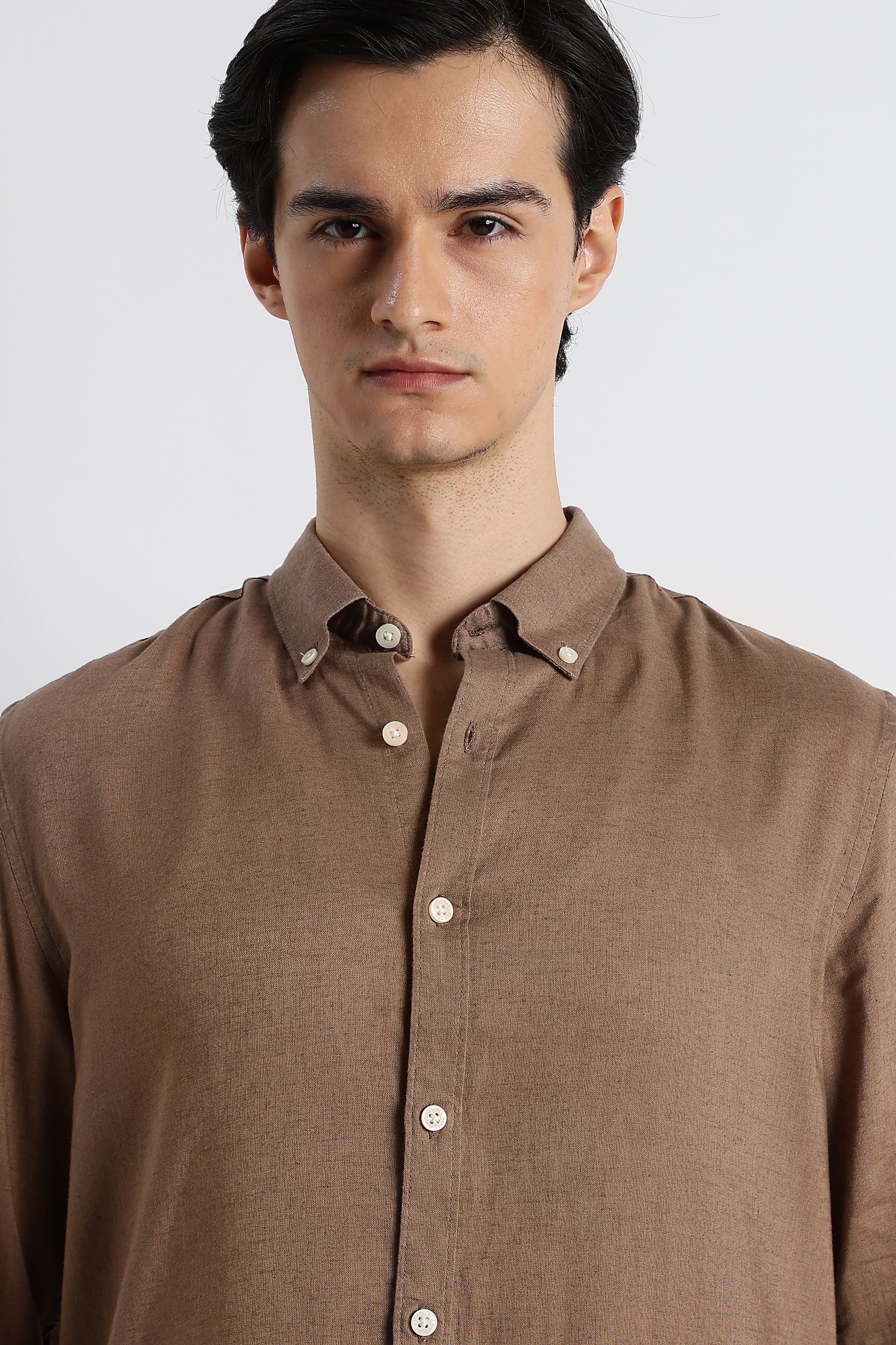 Men Cotton-Linen Shirt - Image 5