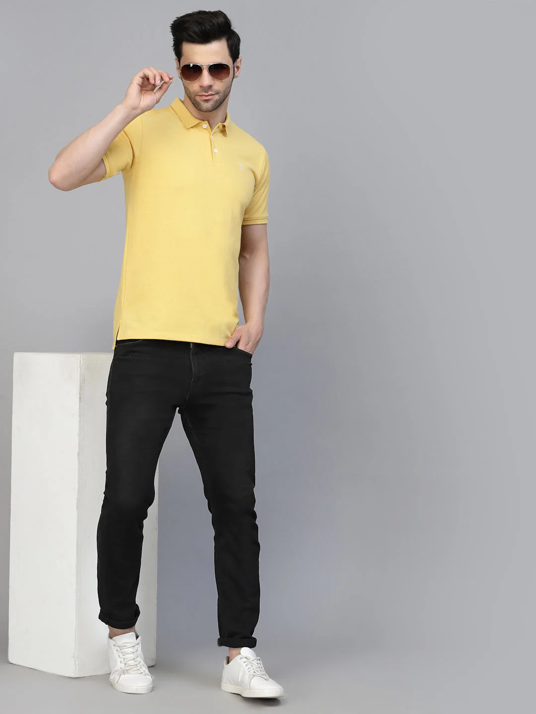 Men Cotton Fabric Solid Half Sleeves Polo T-Shirt - Image 4