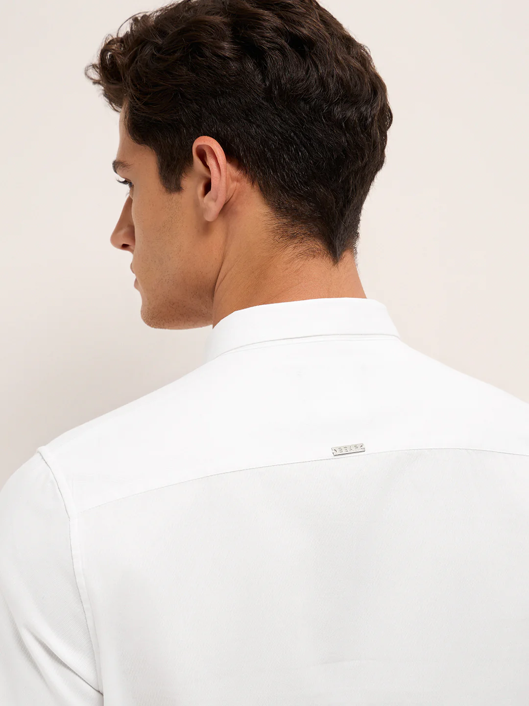 Men Cotton Textured Tailored Fit Formal Shirt - Image 6