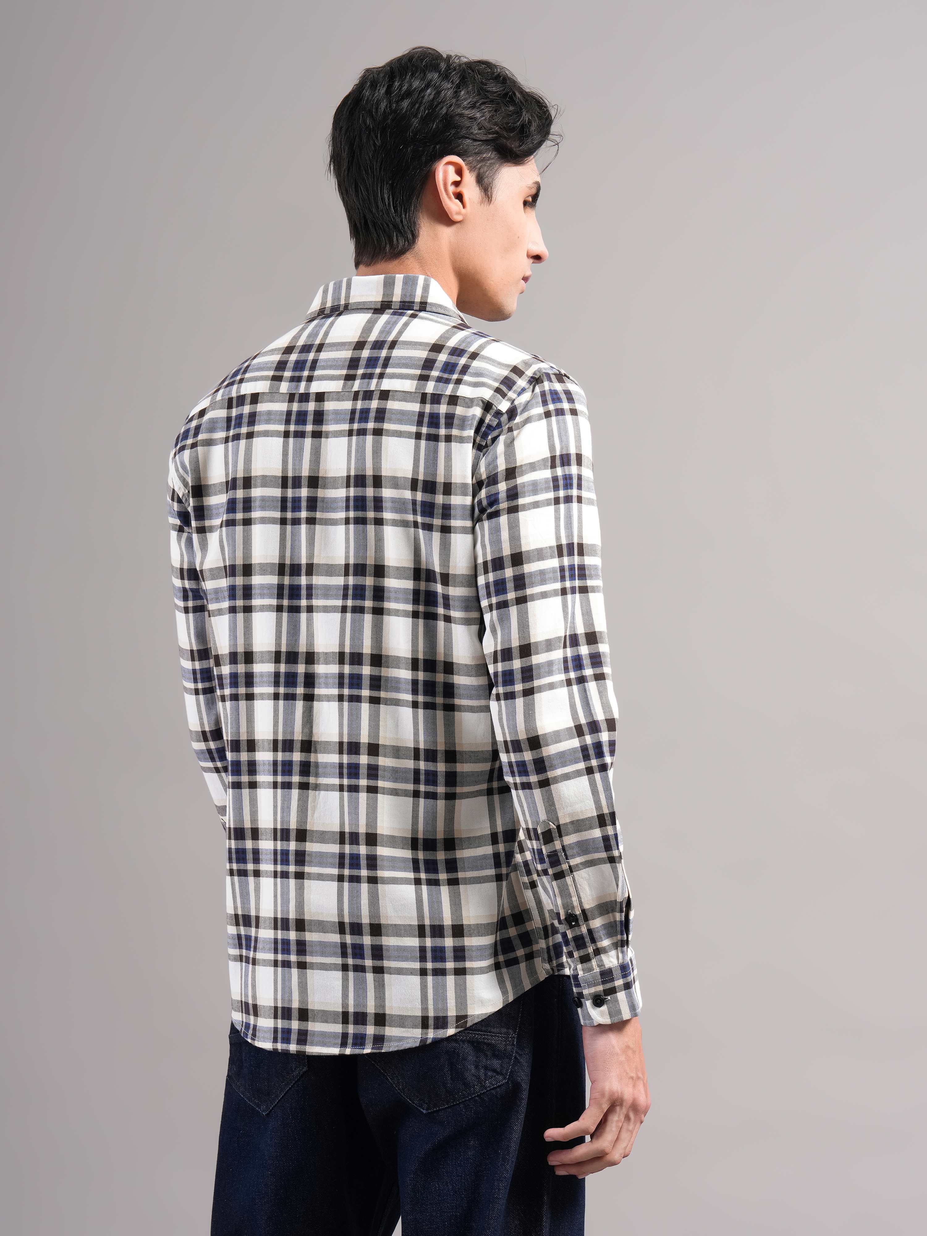 Men Cream Checked Casual Shirt - Image 2