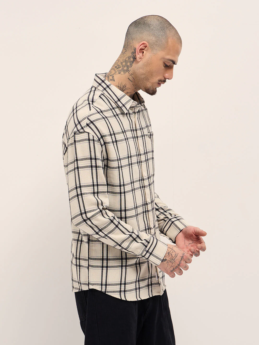 Men Cream Checked Relax Fit Casual Shirt - Image 3