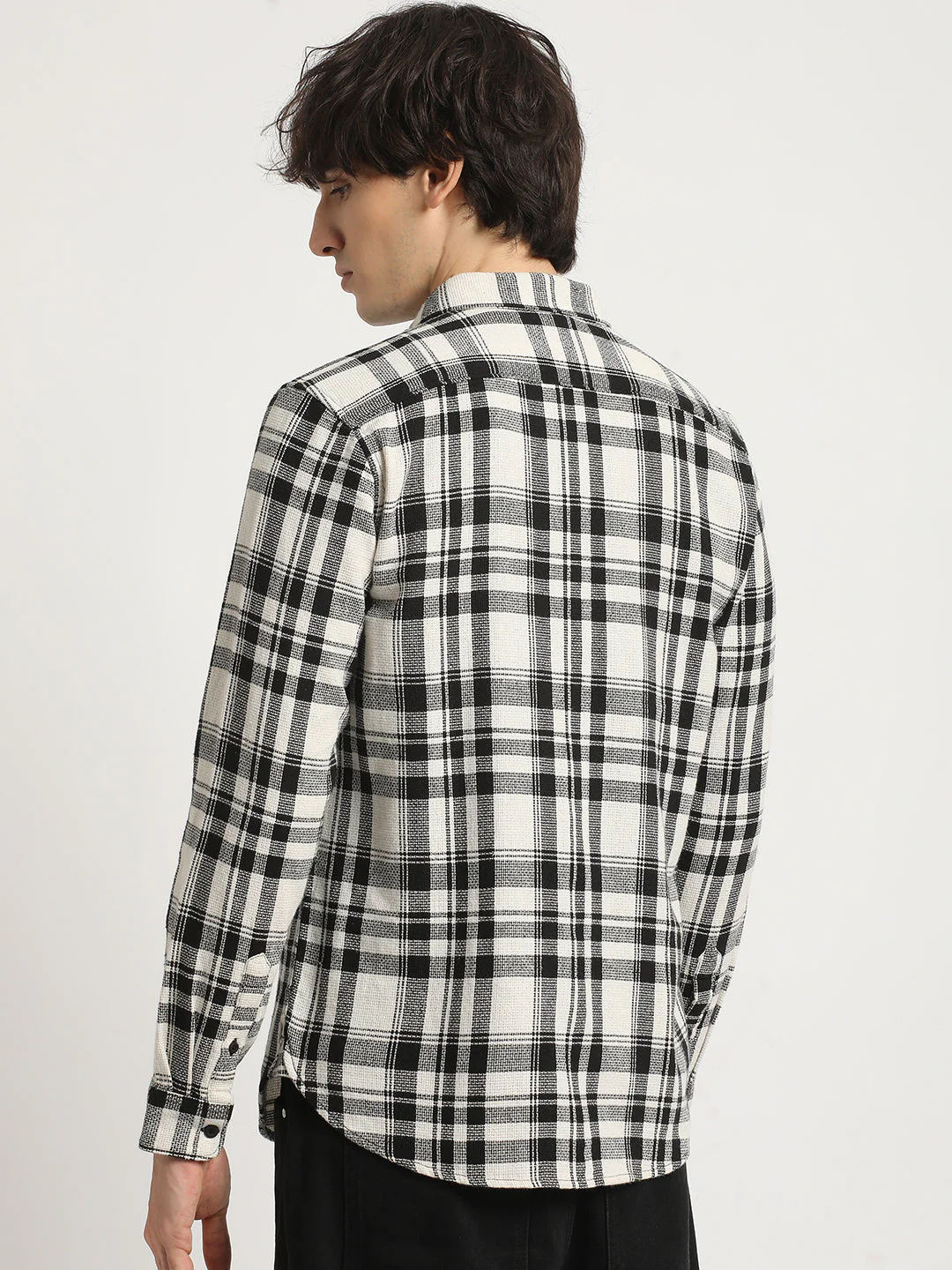 Men  Cream Checked Slim Fit Cotton Casual Shirt - Image 4