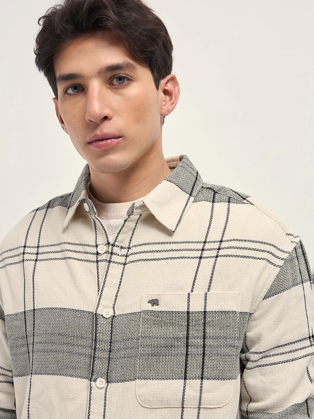 Men Cream Checked Woven Relaxed Fit Casual Shirt - Image 5