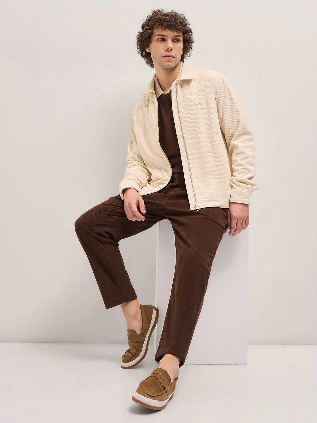 Men Cream Corduroy Zip Closure - Image 4