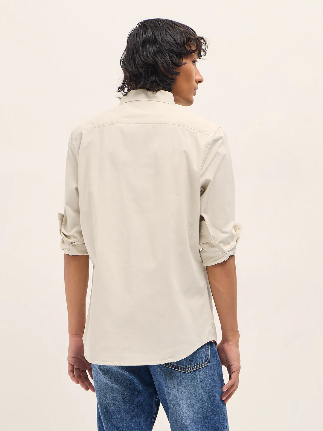 Men Cream Cotton Blend Solid Slim Fit Casual Shirt - Image 2