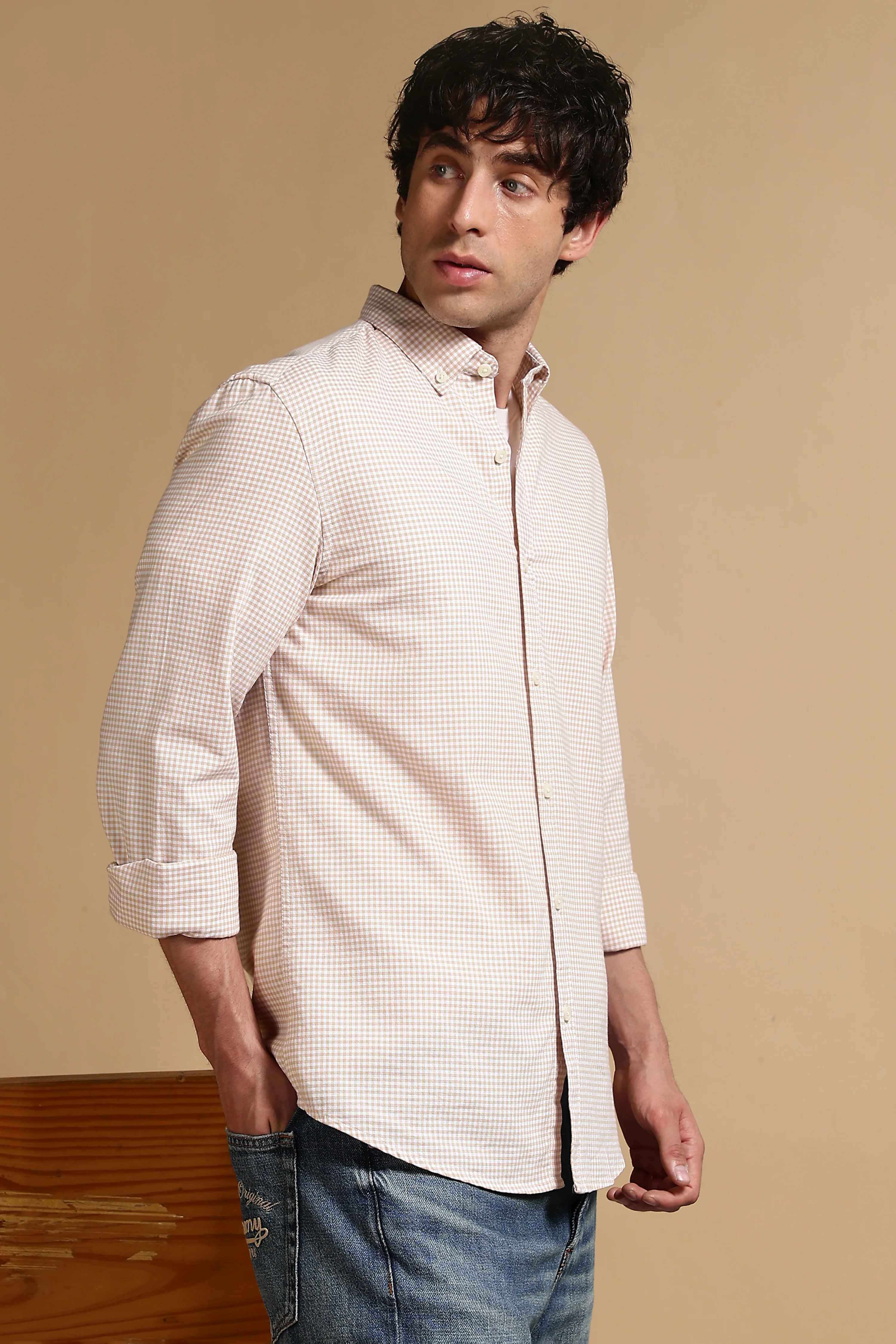 Men Cream Cotton Oxford Slim Fit Mini Checks Shirt - Image 3
