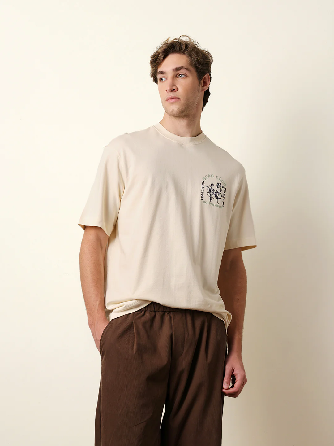 Men Cream Half Sleeve Oversize T-Shirt - Image 3