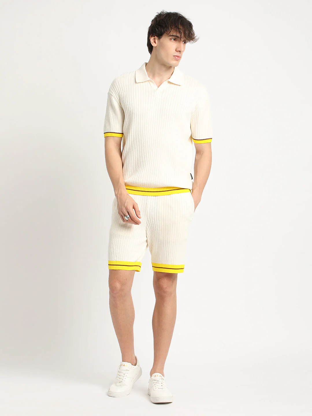 Men Cream Knitted Regular Fit Polo Collar T-shirt - Image 4