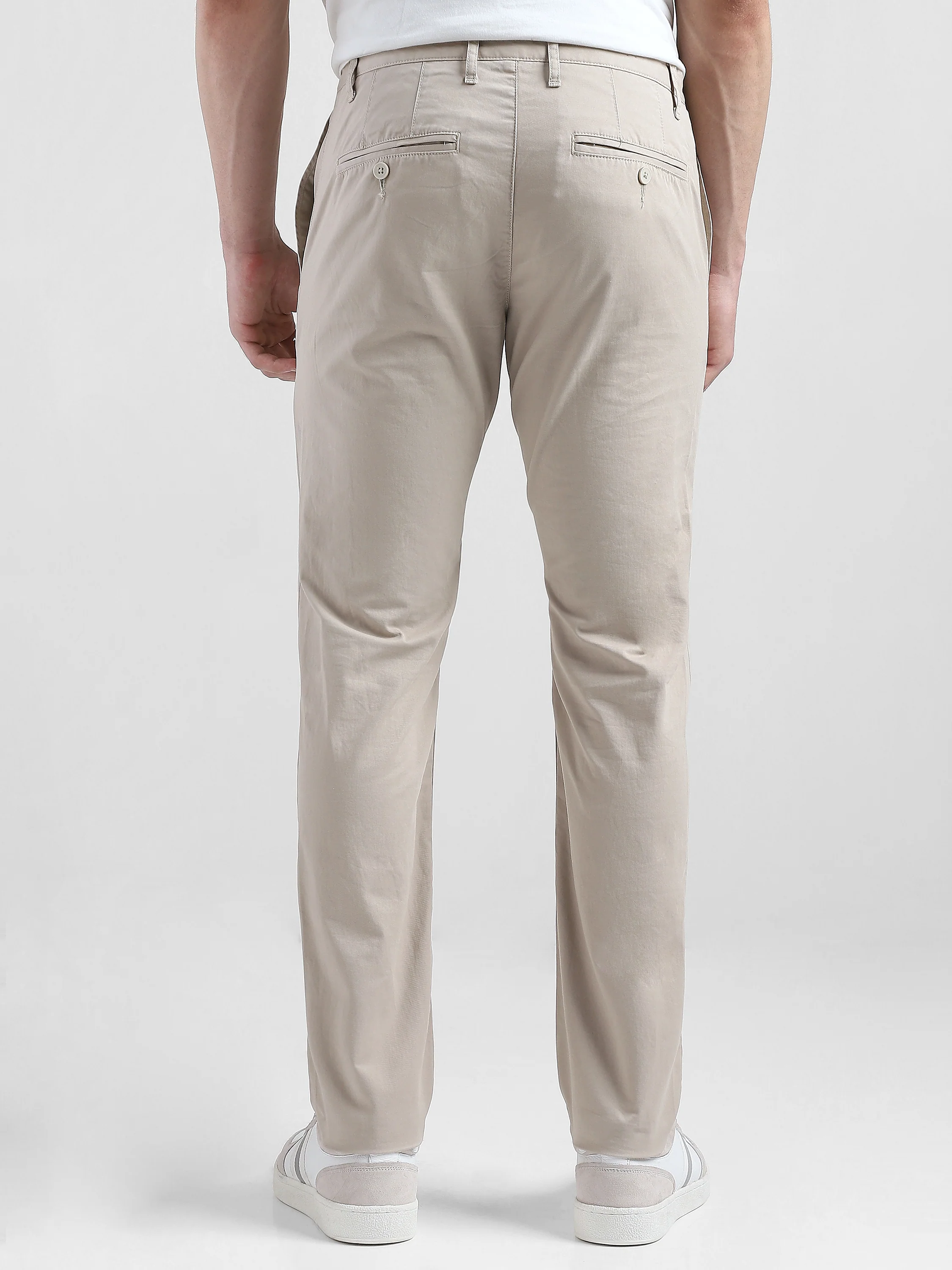 Men Cream Mid Rise Regular Fit Trouser - Image 2