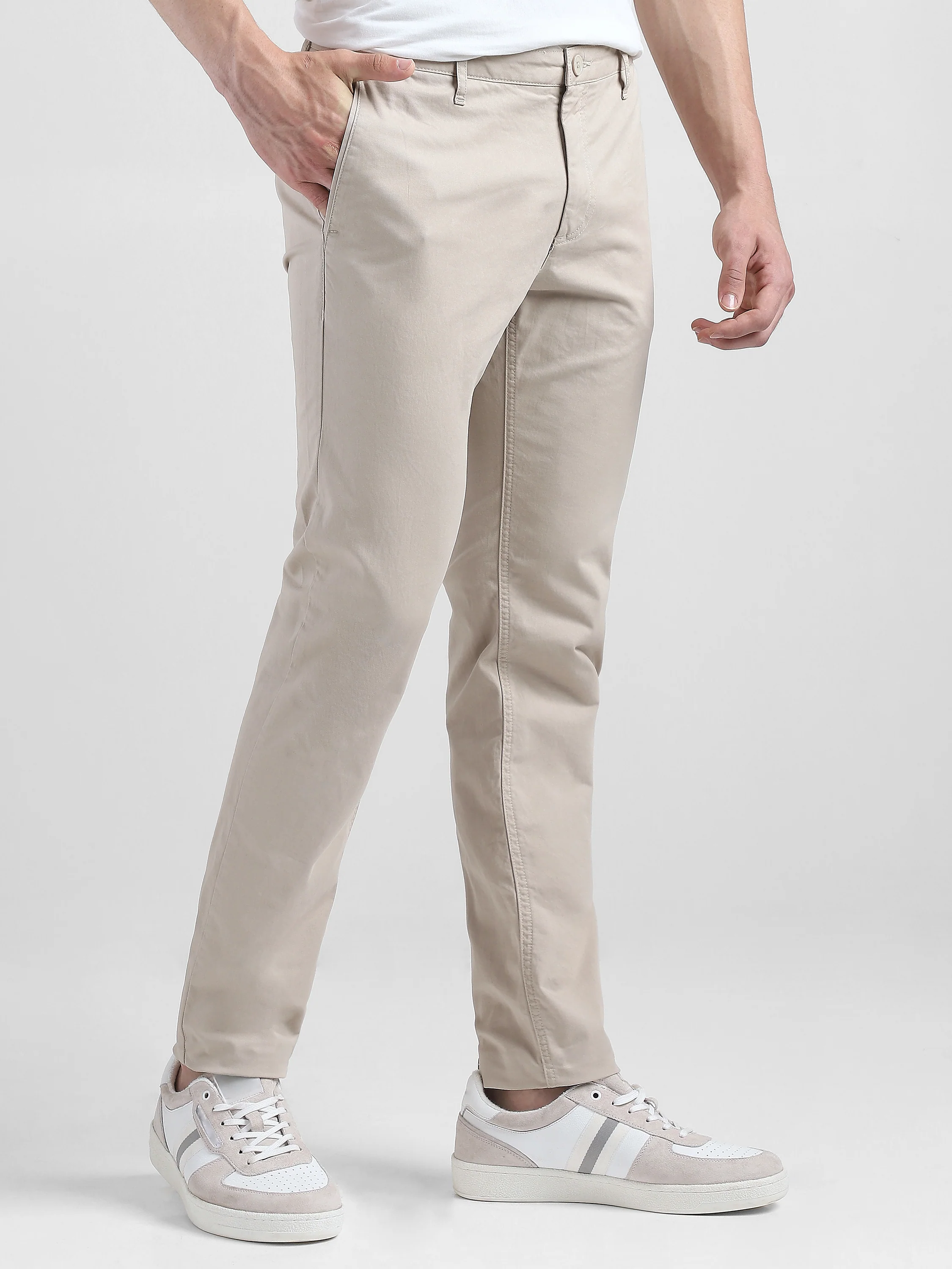 Men Cream Mid Rise Regular Fit Trouser - Image 7