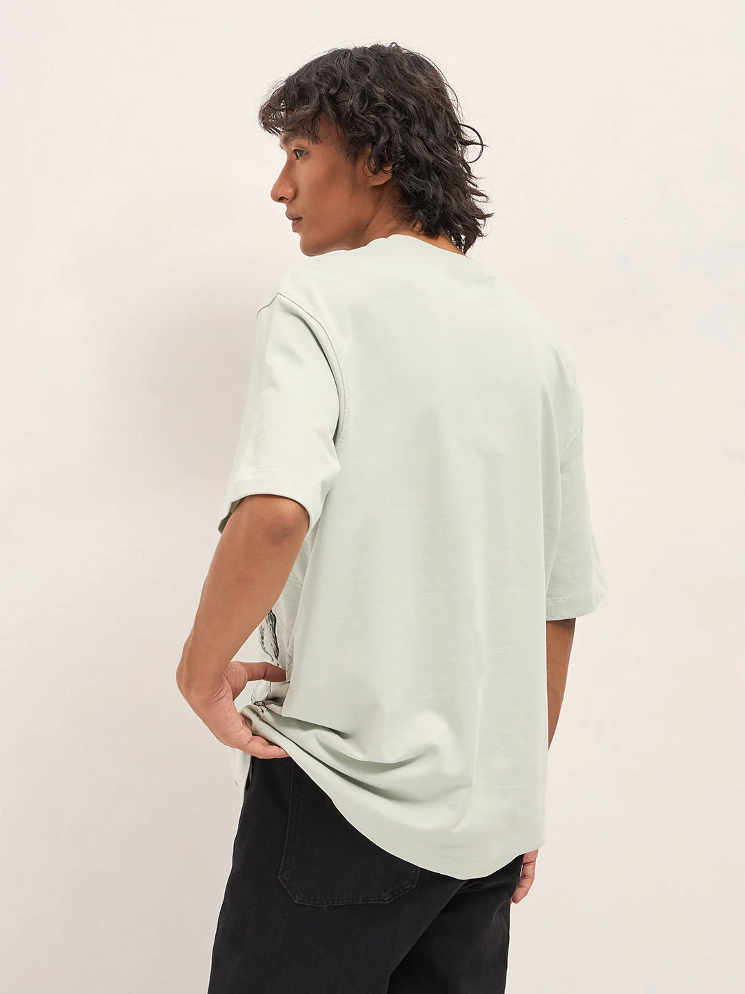 Men Cream Oversized Crew Neck T-Shirt - Image 2