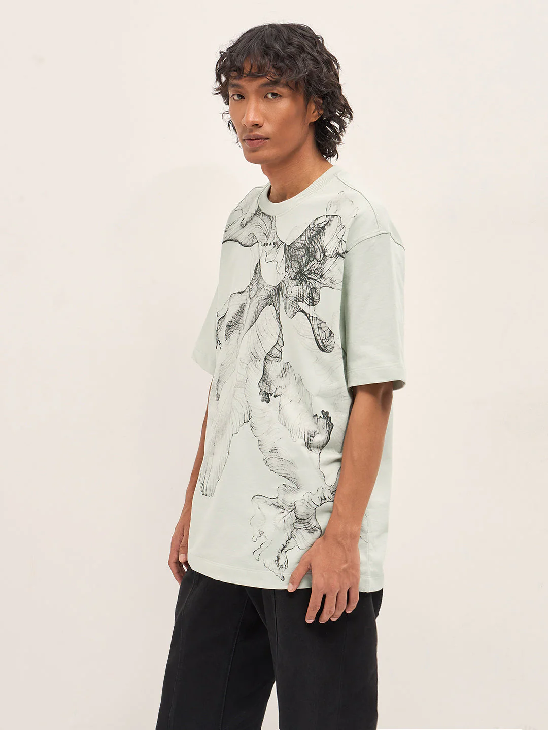 Men Cream Oversized Crew Neck T-Shirt - Image 3