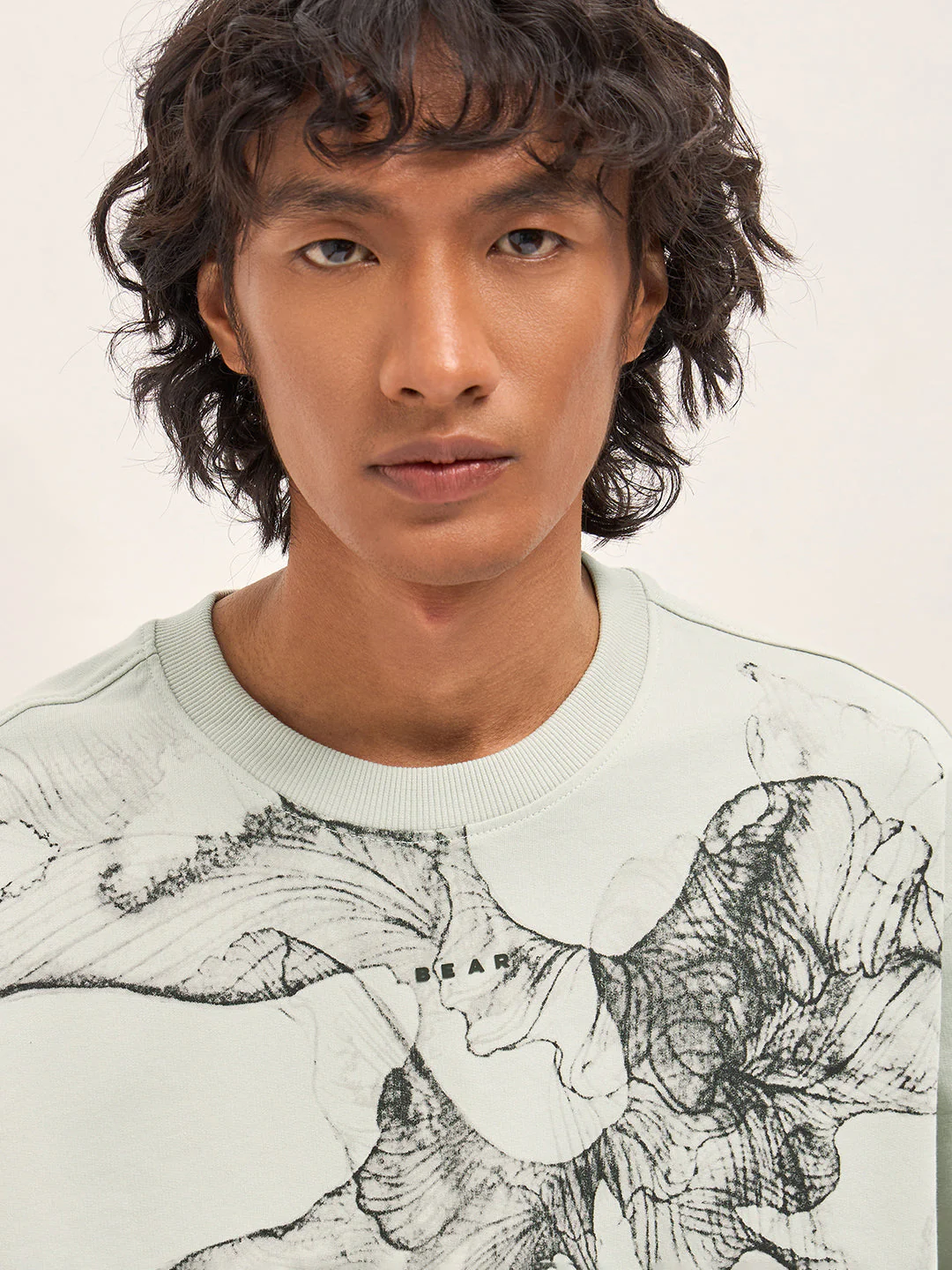 Men Cream Oversized Crew Neck T-Shirt - Image 5
