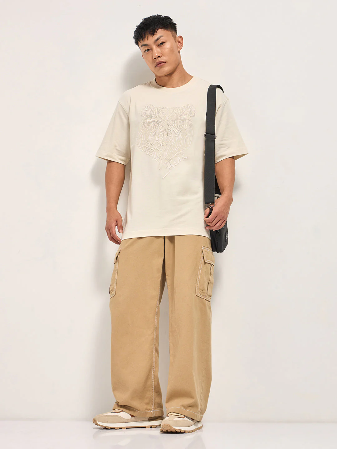 Men Cream Oversized T-Shirt - Image 4