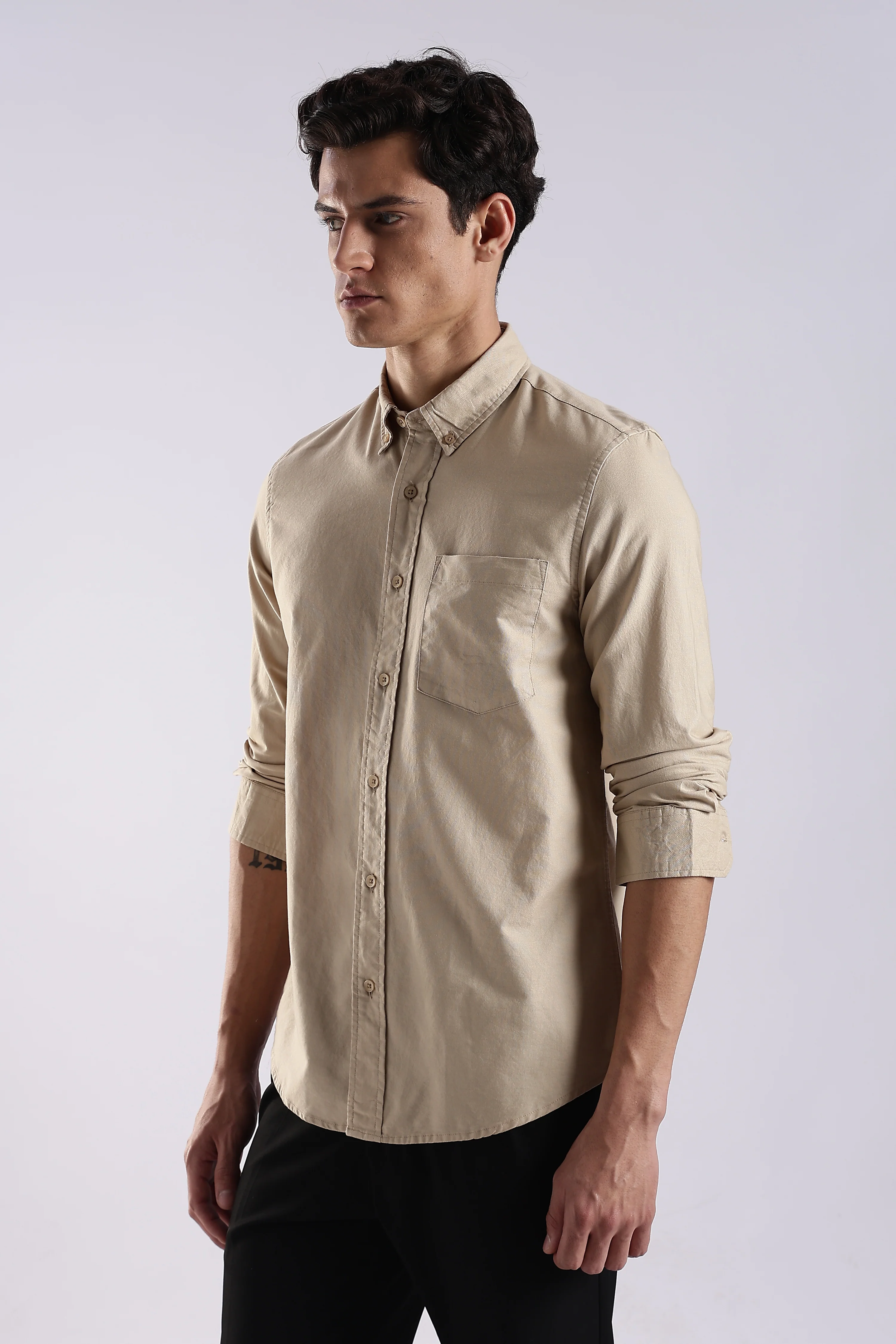 Men Cream Oxford Solid Shirt - Image 3