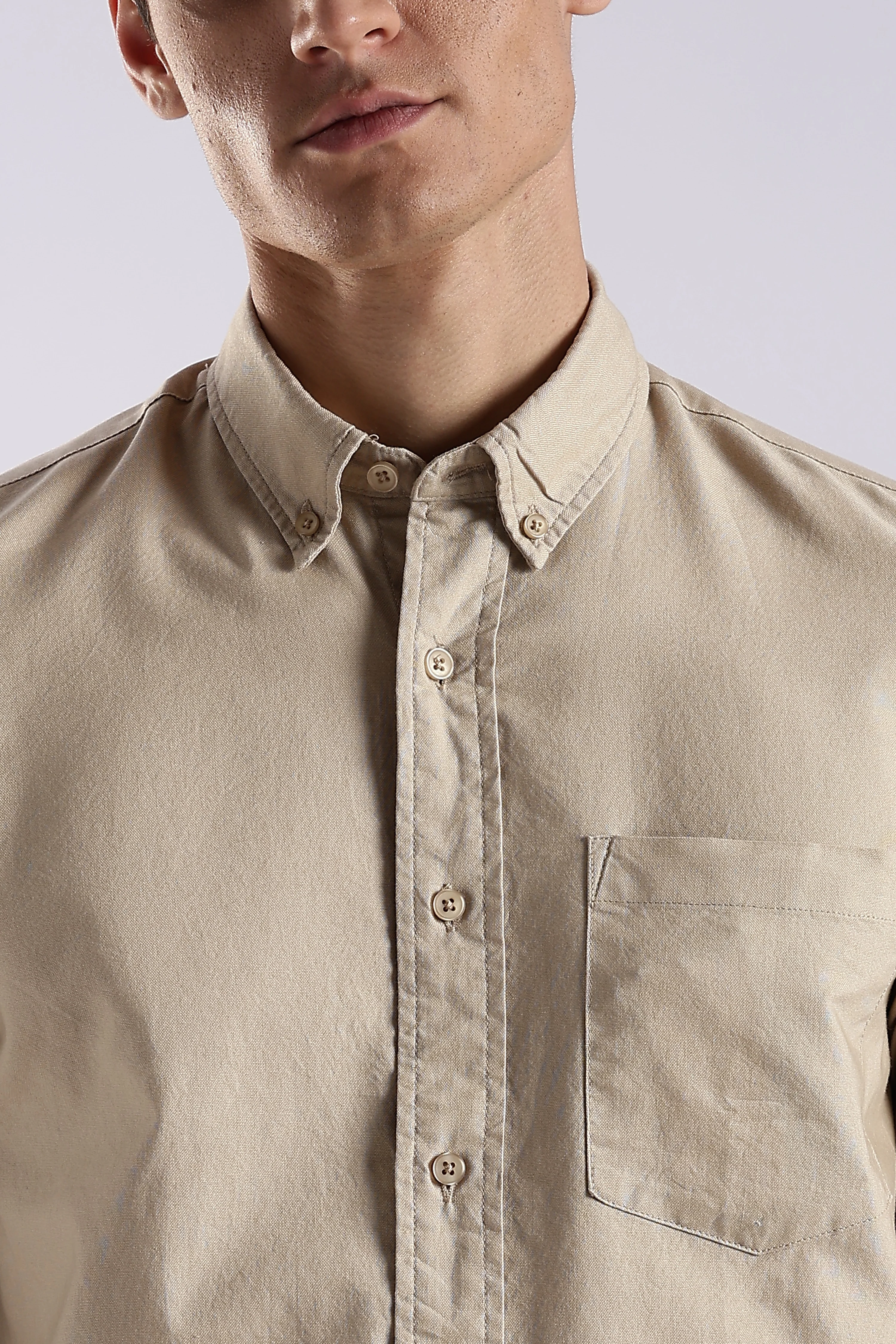 Men Cream Oxford Solid Shirt - Image 5