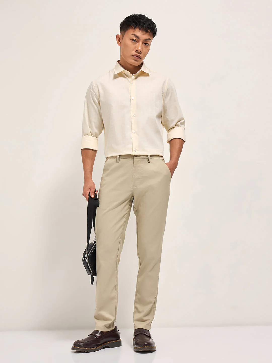 Men Cream Slim Fit Formal Trousers - Image 4