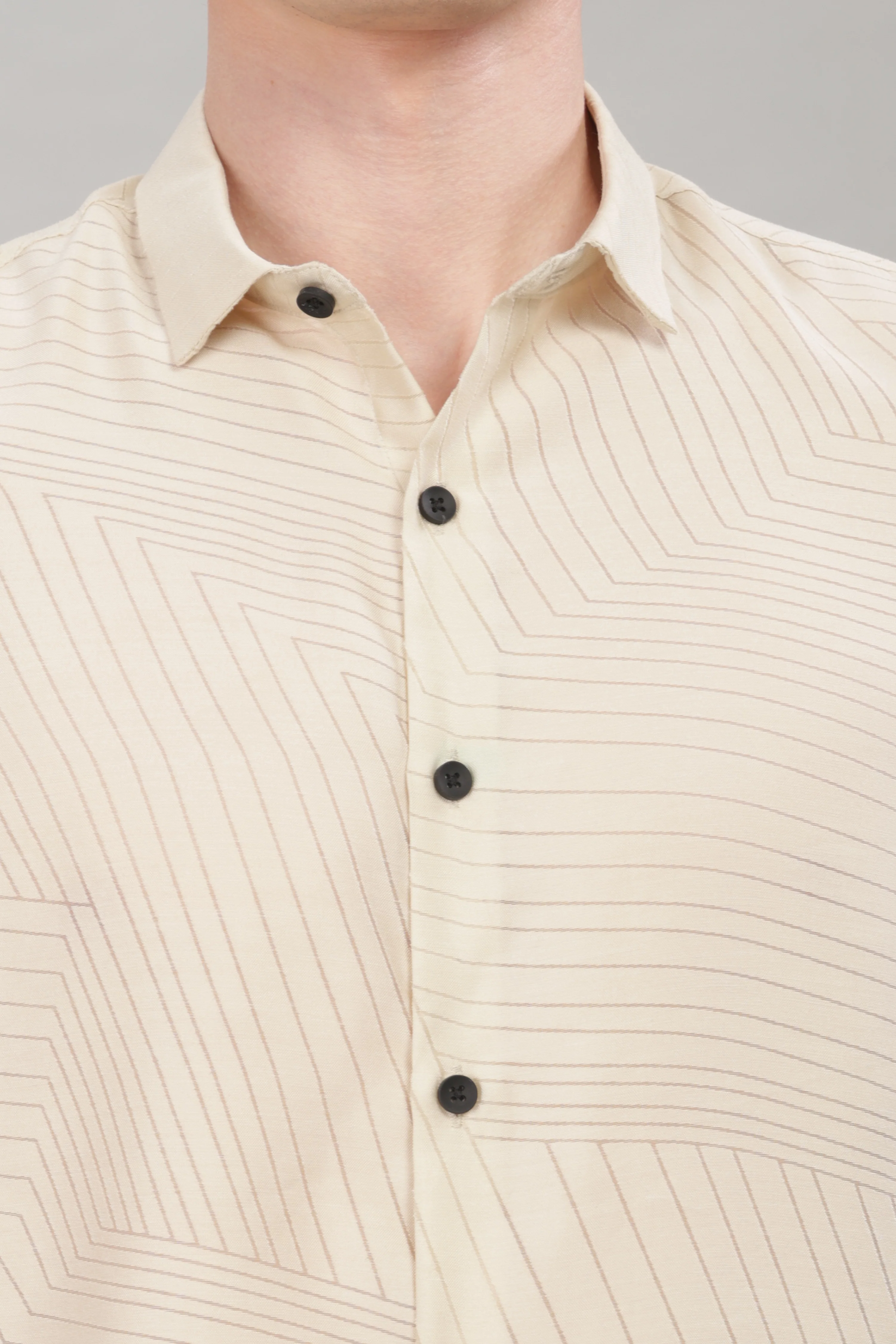 Men Cream Slim Fit Shirt - Image 5