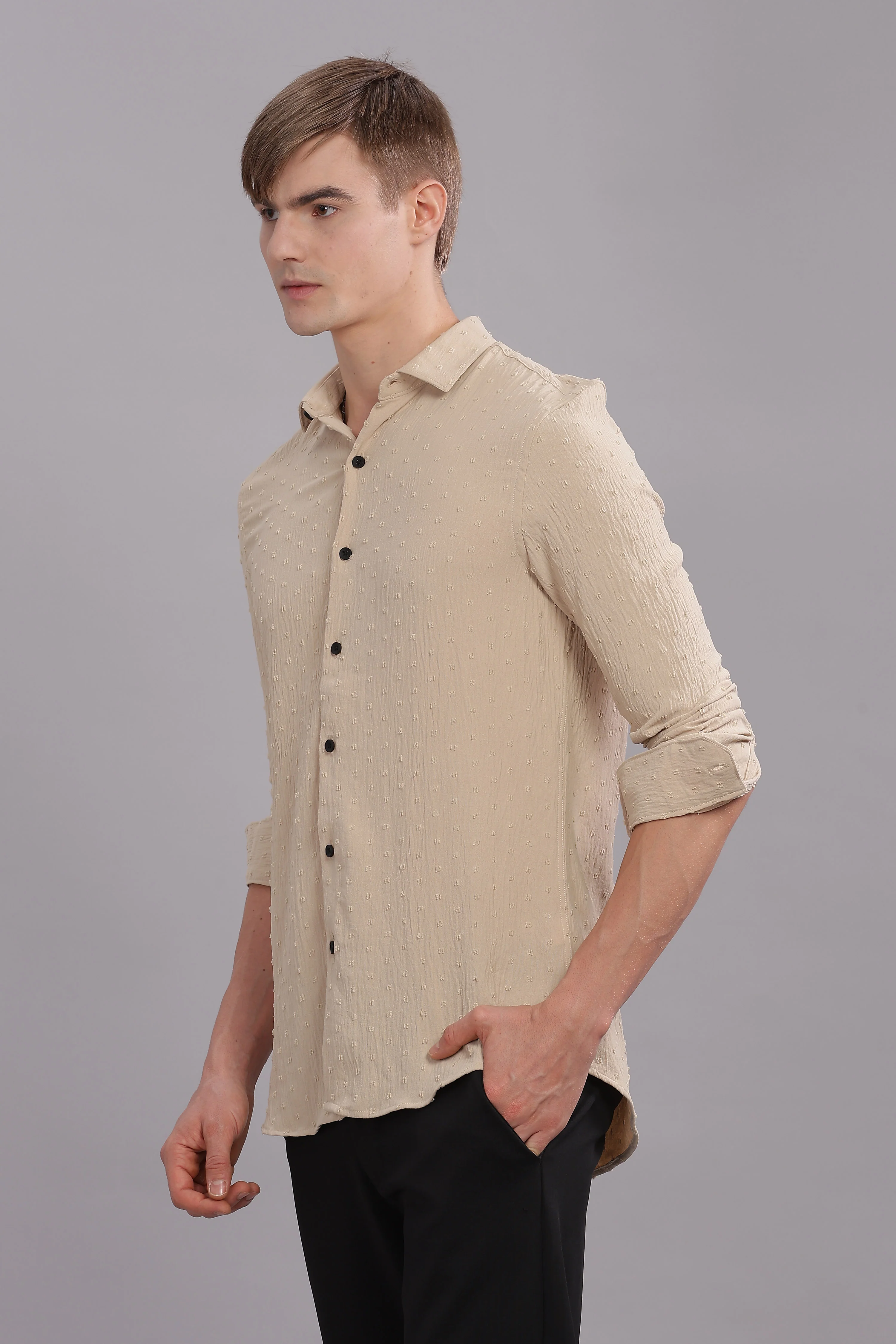 Men Cream Slim Fit Shirt - Image 5