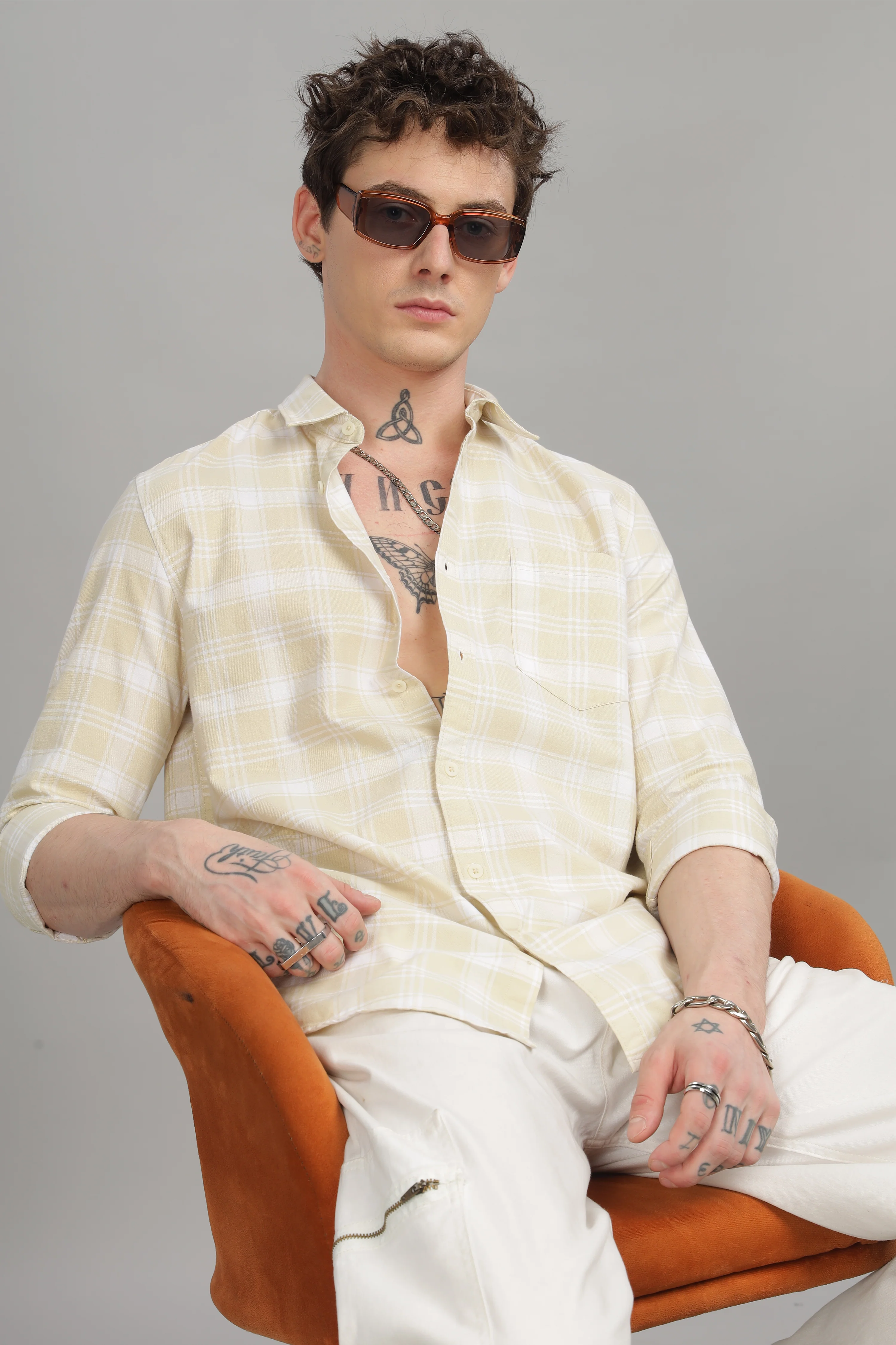 Men Cream Slim Fit Shirt - Image 2