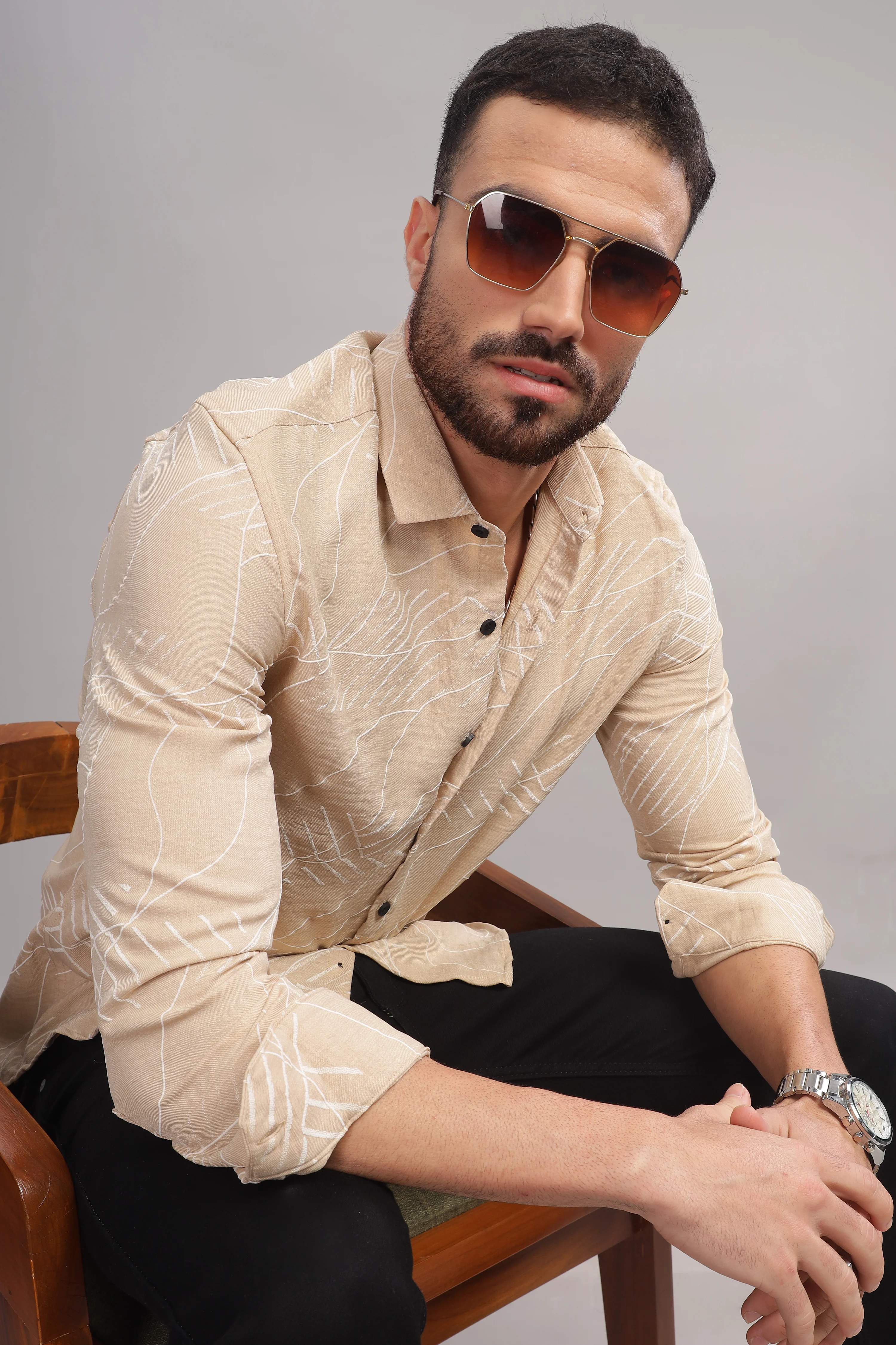 Men Cream Slim Fit Shirt - Image 2